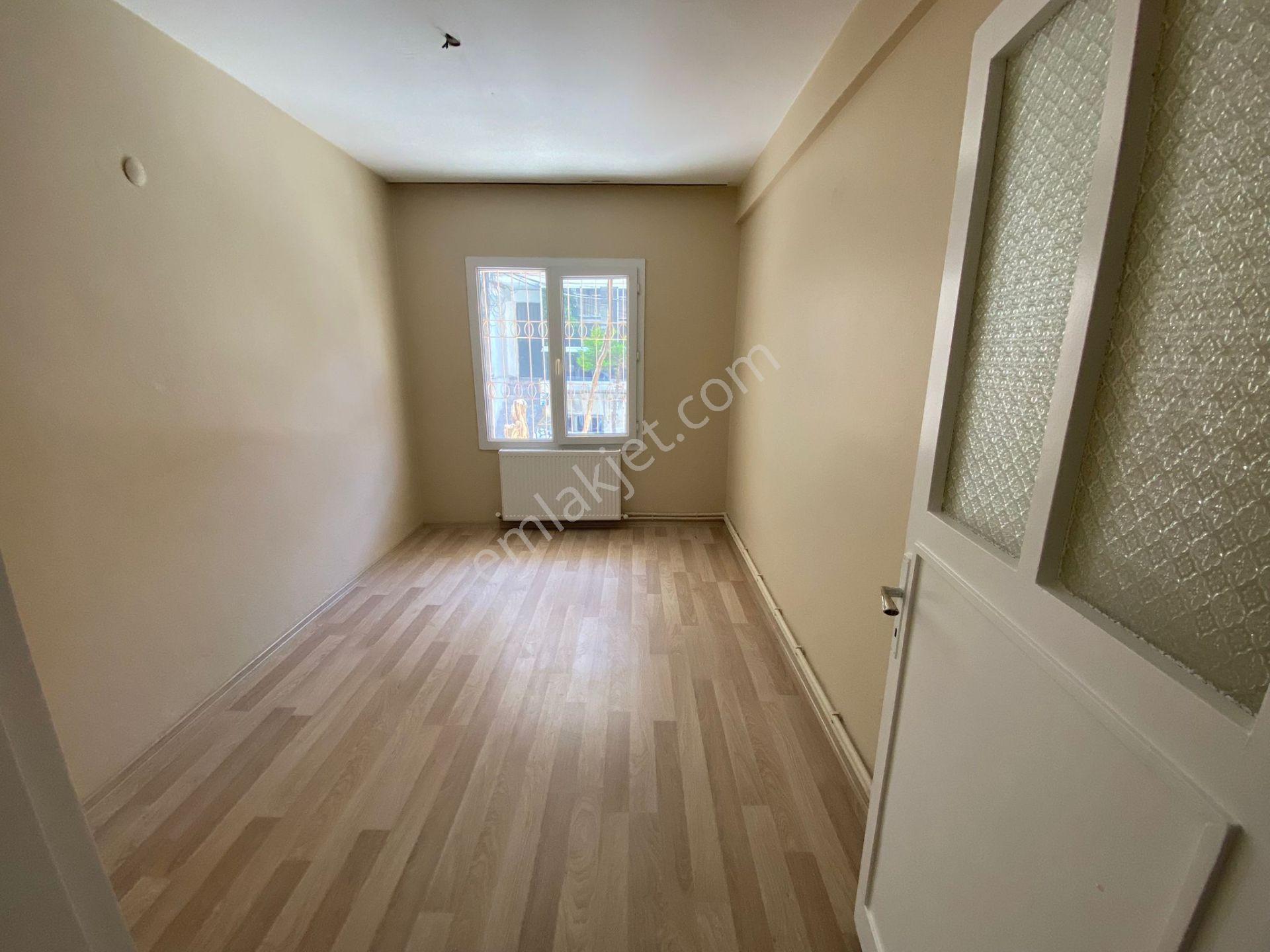 Buca Uçanyol Kavşak Yanı Çamlık Mah.de 2+1 90m2 Dgazlı Y.giriş Ayrı Mutfak Kiralık Daire - Görsel 5