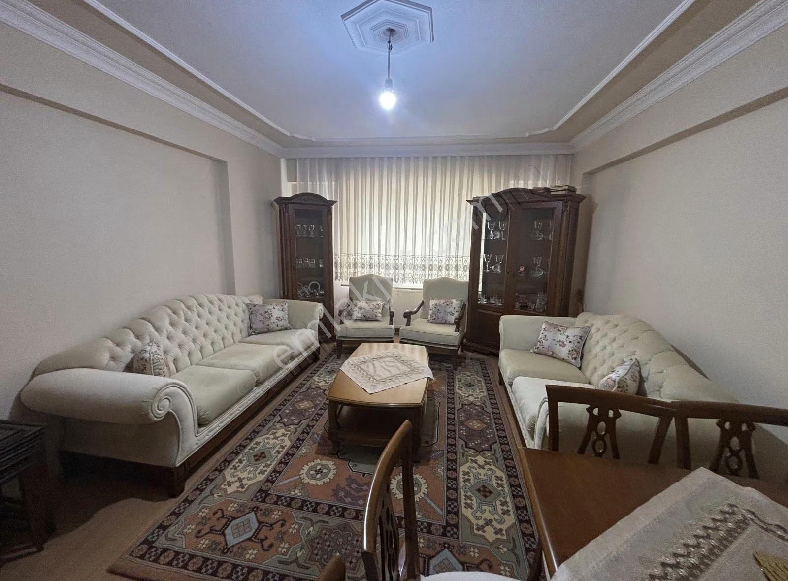 Eşrefdinçer Mahallesinde Satılık 150 M2 Daire - Görsel 17