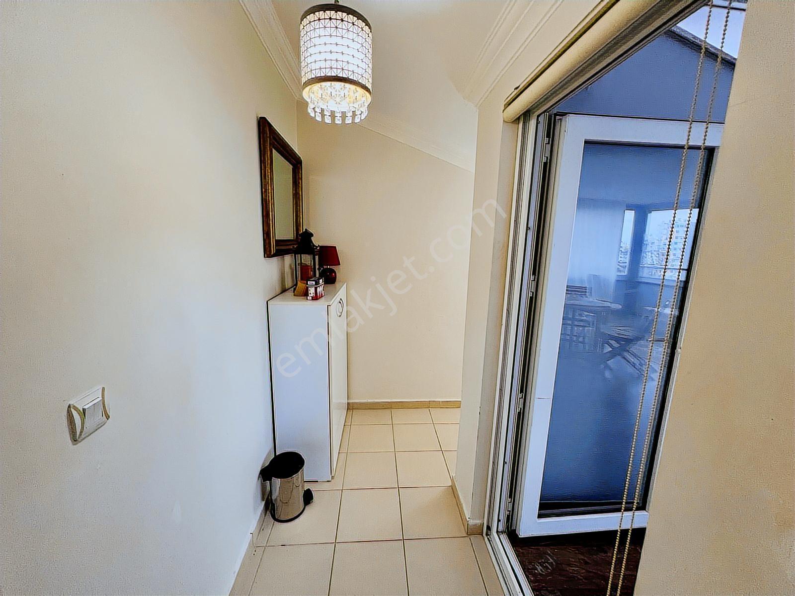 Hurma'da 2+1 Full Eşyalı Dubleks Geniş Kapalı Teraslı Daire - Görsel 35