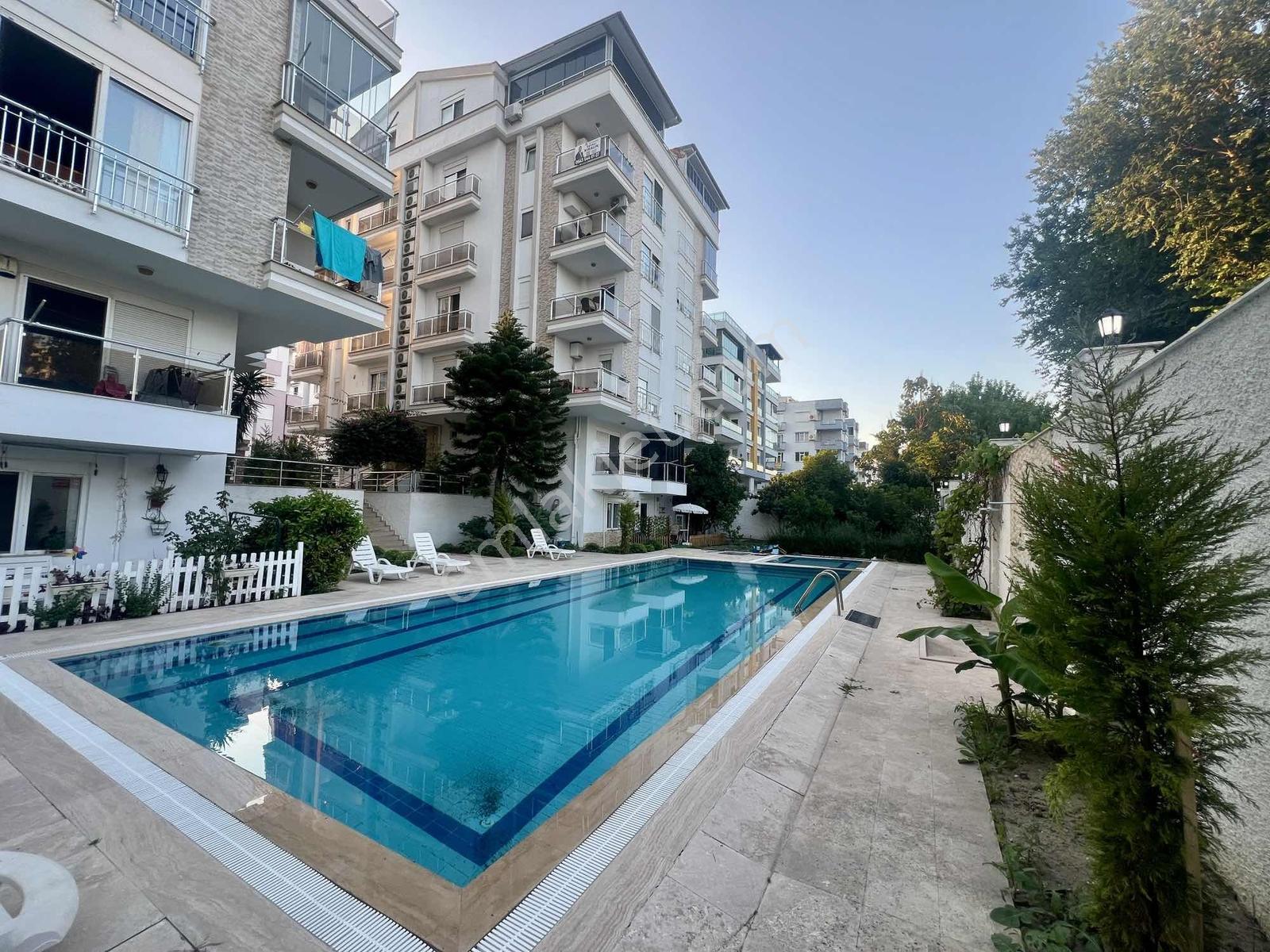 Hurma'da 2+1 Full Eşyalı Dubleks Geniş Kapalı Teraslı Daire