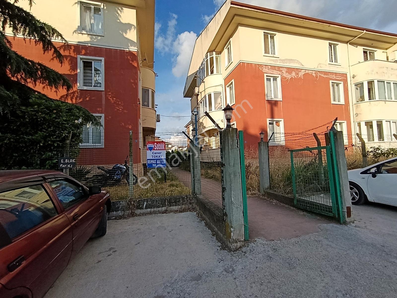 Kartepe Uzunçiftlik Sudex Dorukkent Acil Satılık 1+1 Daire