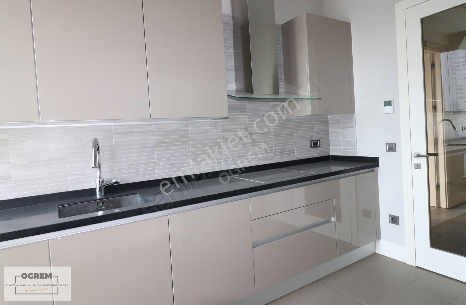Ataşehir Metropol İstanbul Da Teraslı 4+1 Ofis / Konut - Görsel 29