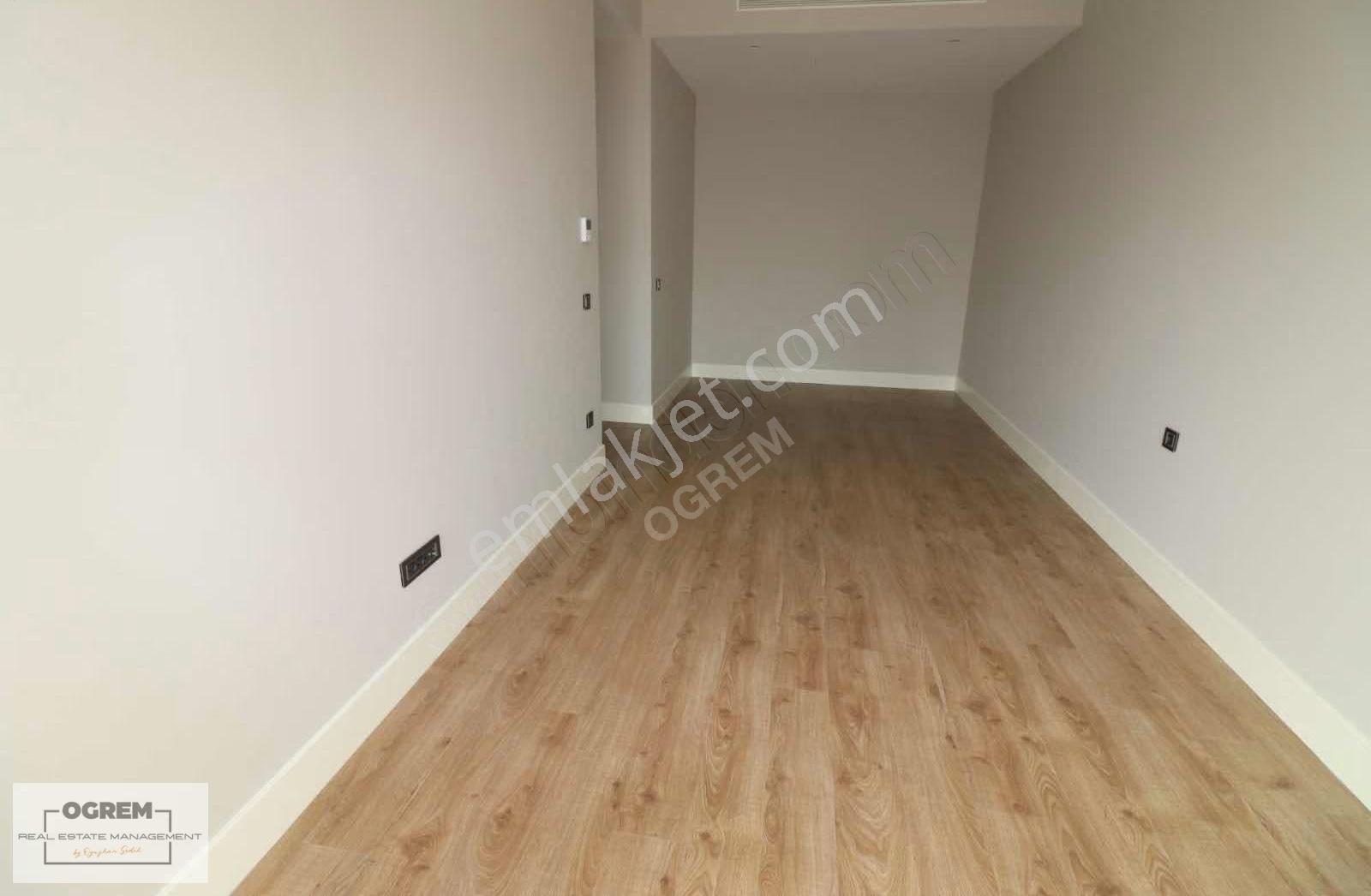 Ataşehir Metropol İstanbul Da Teraslı 4+1 Ofis / Konut - Görsel 19