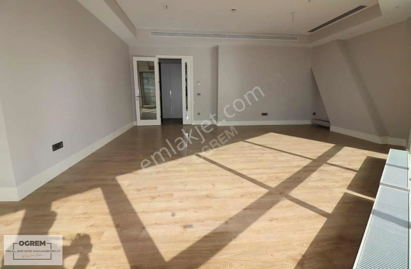 Ataşehir Metropol İstanbul Da Teraslı 4+1 Ofis / Konut - Görsel 5