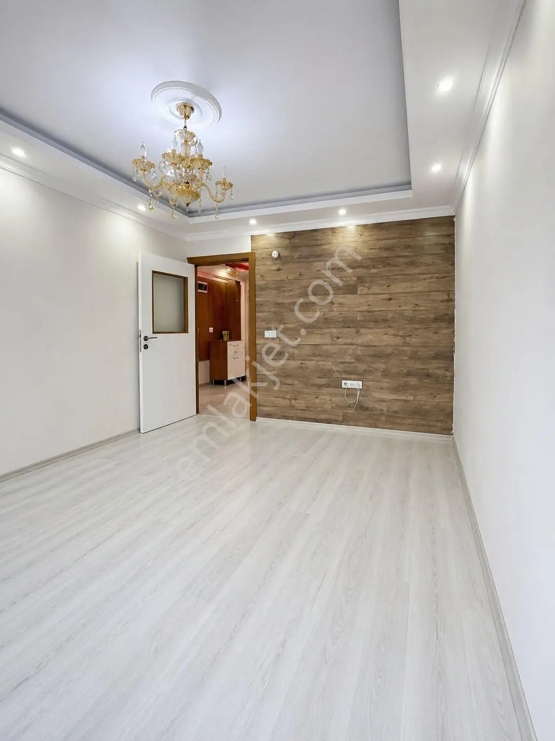 Yunus Emre’de 125 M² 2+1 Bahçeli Bahçe Katı Daire