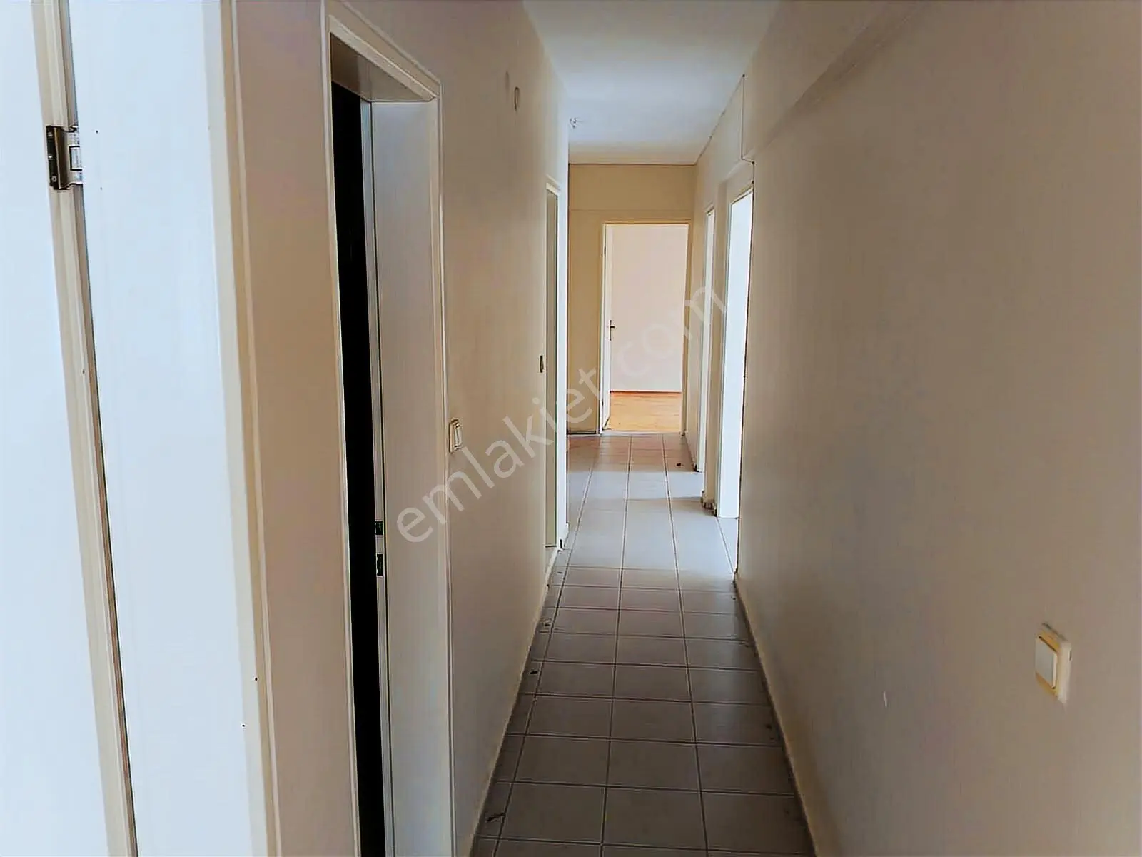 Korutürk Mh. Merkezi Konum 3+1 155m2 Jeotermalli Daire - Görsel 33