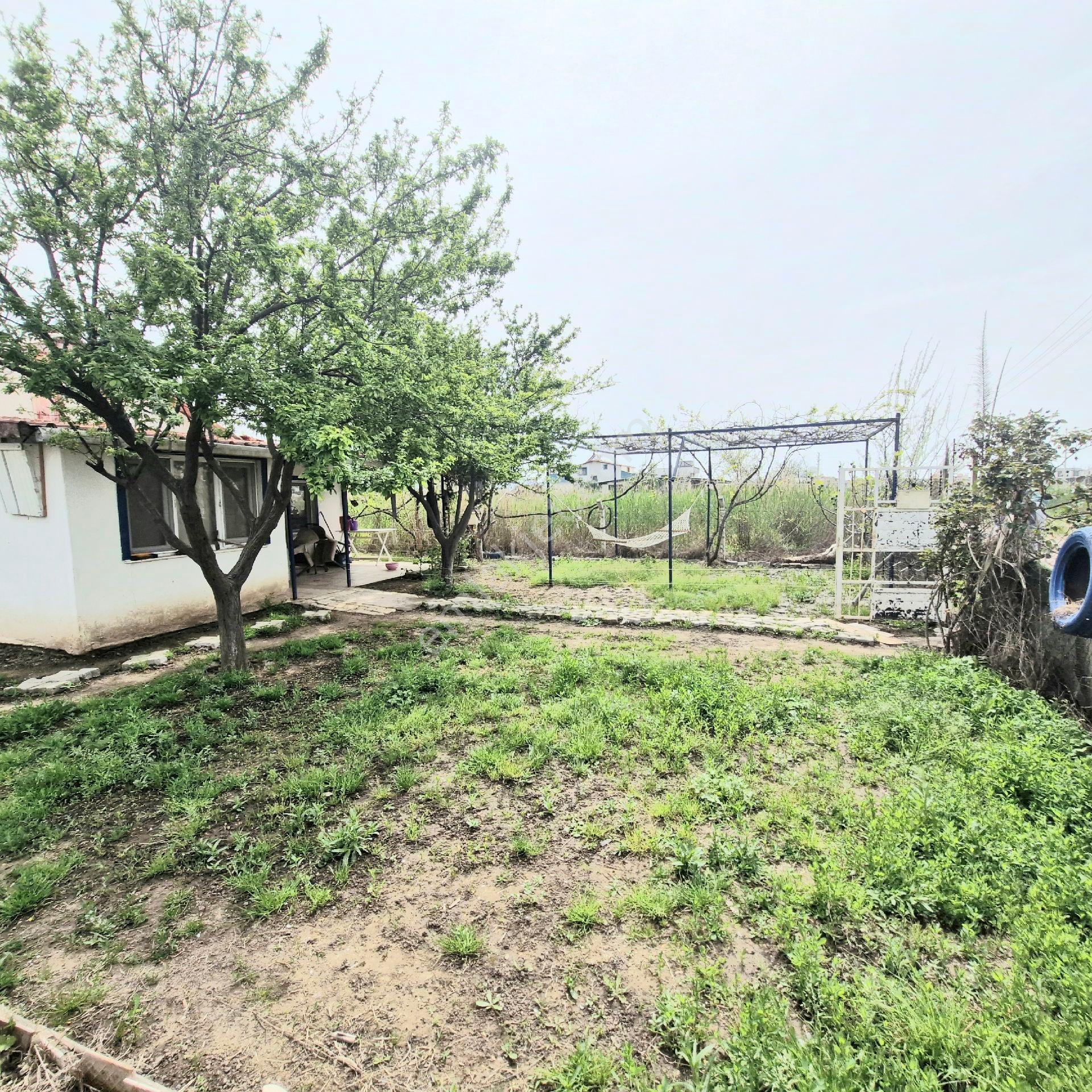Dikili Cumhuriyet Mahallesin De Satılık İmarlı Arsa - Görsel 12