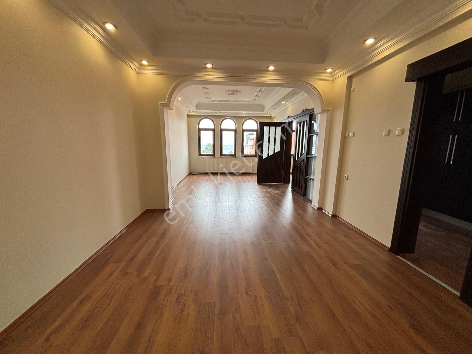 Deha Emlak`tan Kiralık 5+1 Ofis Akçaabat Merkezde - Görsel 3