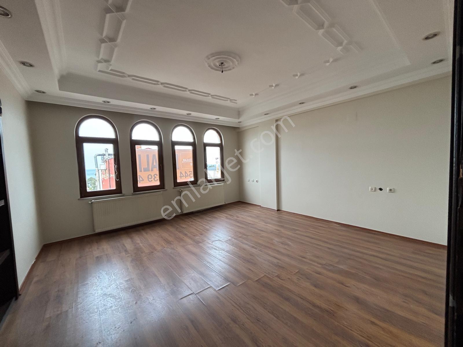 Deha Emlak`tan Kiralık 5+1 Ofis Akçaabat Merkezde - Görsel 25