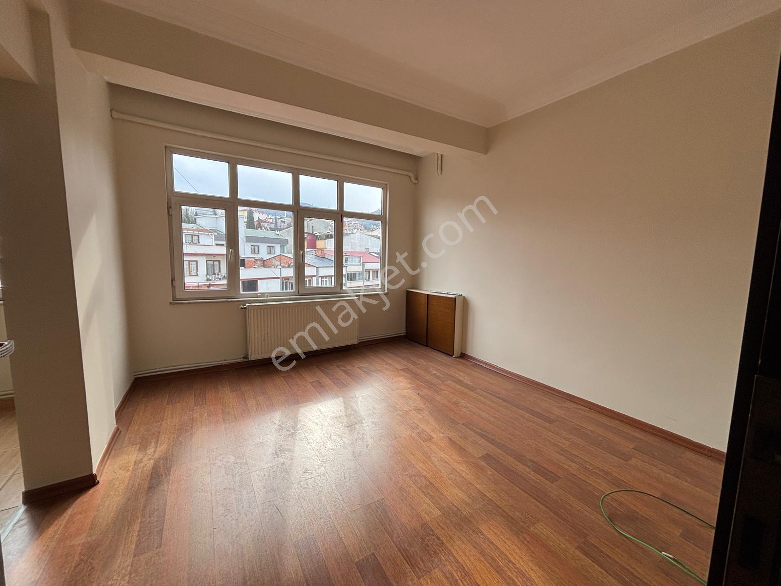 Deha Emlak`tan Kiralık 5+1 Ofis Akçaabat Merkezde - Görsel 6