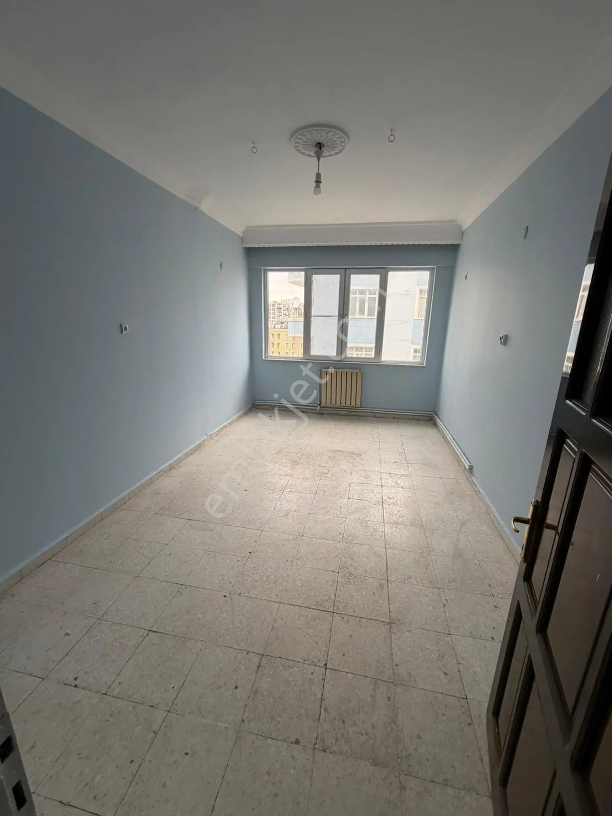 Umut Emlaktan | Park Hastanesi Aşağısında Kiralık 3+1 Daire - Görsel 4