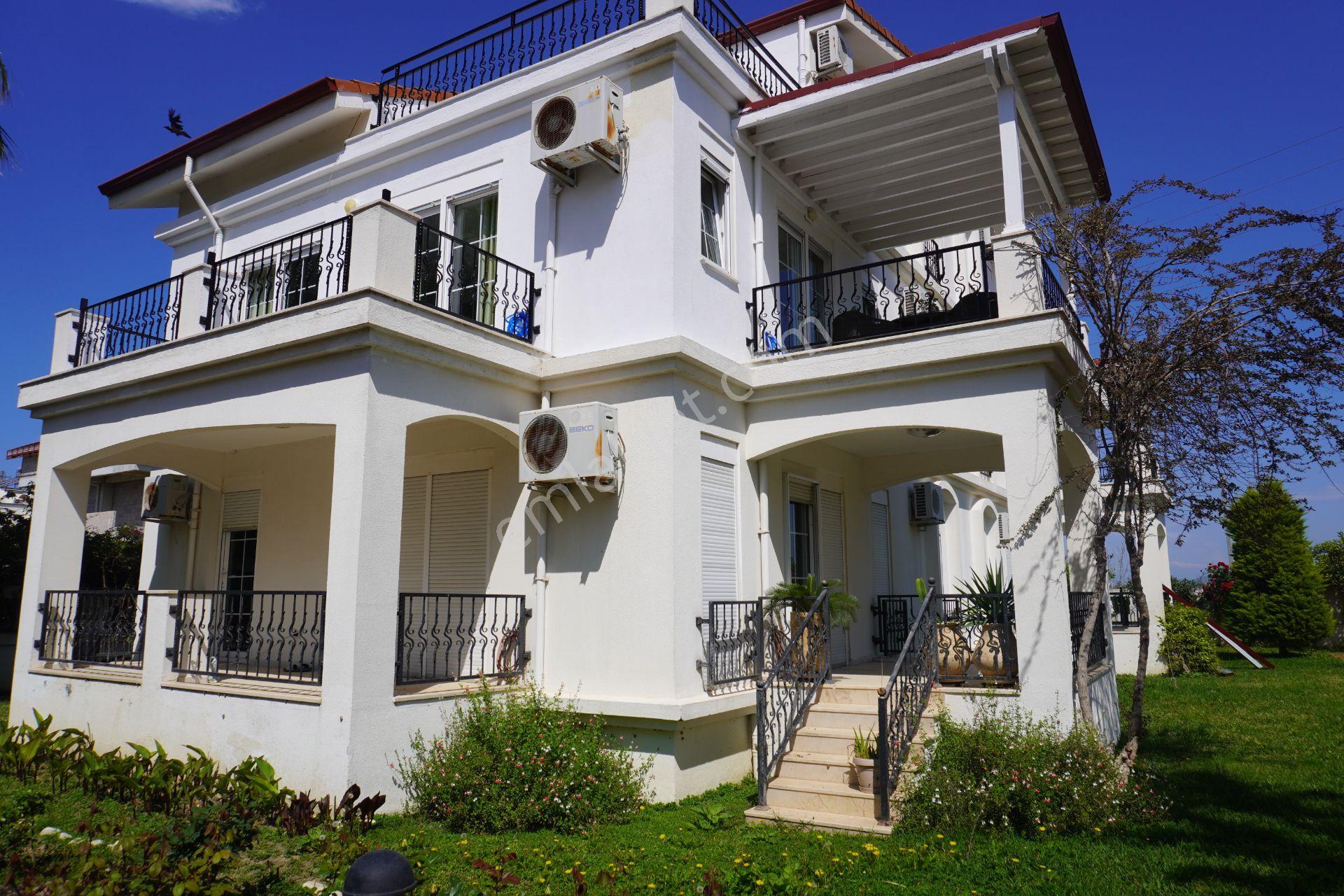 Manavgat Side'de Site İçinde Eşyalı 3+1 Satılık Dubleks Daire - Görsel 2