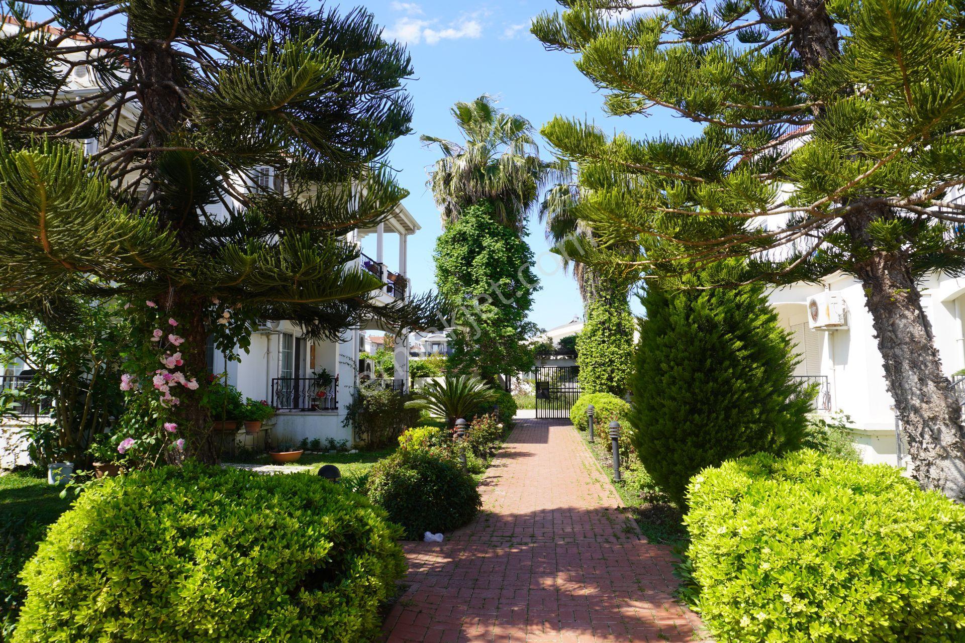 Manavgat Side'de Site İçinde Eşyalı 3+1 Satılık Dubleks Daire - Görsel 8