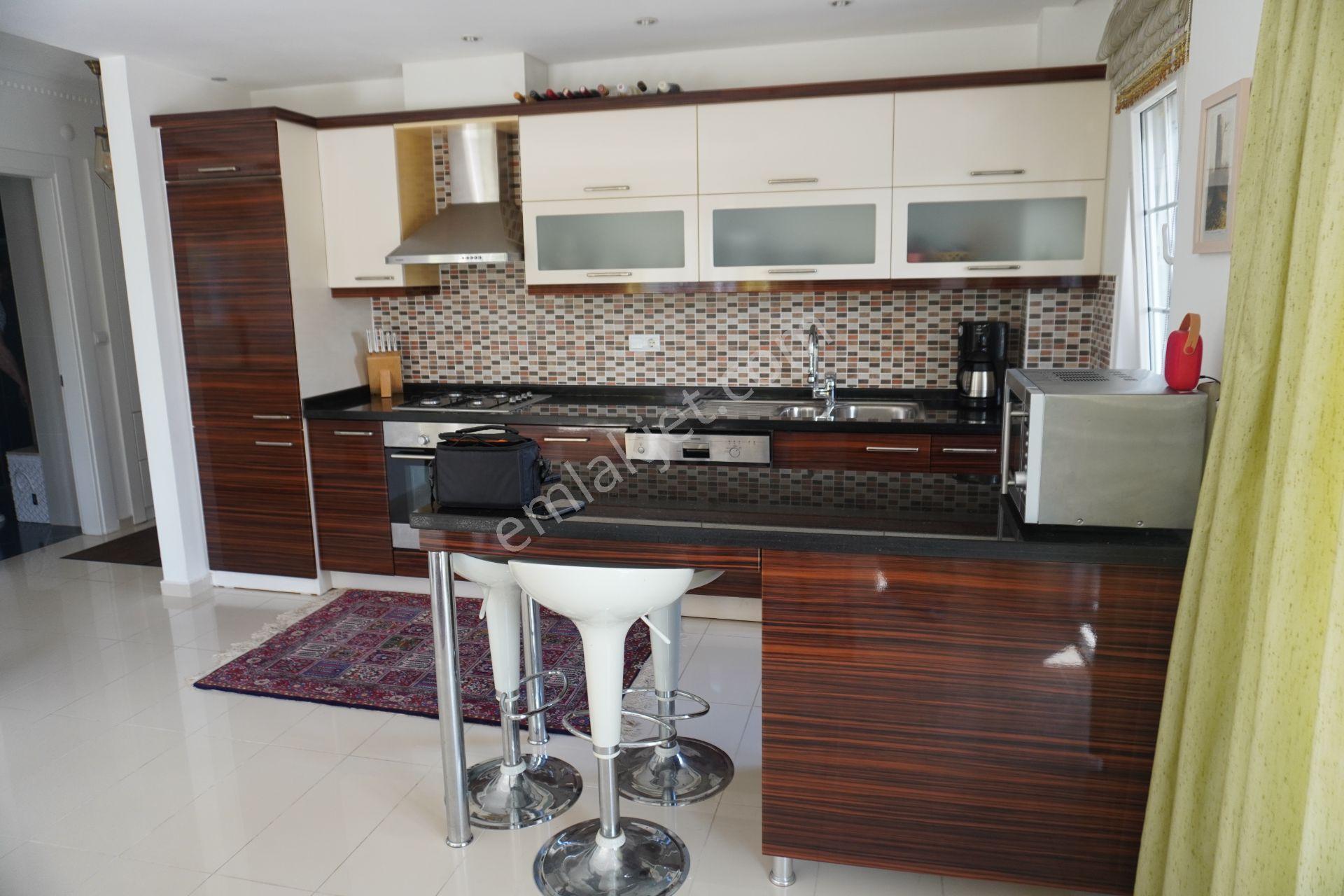 Manavgat Side'de Site İçinde Eşyalı 3+1 Satılık Dubleks Daire - Görsel 14