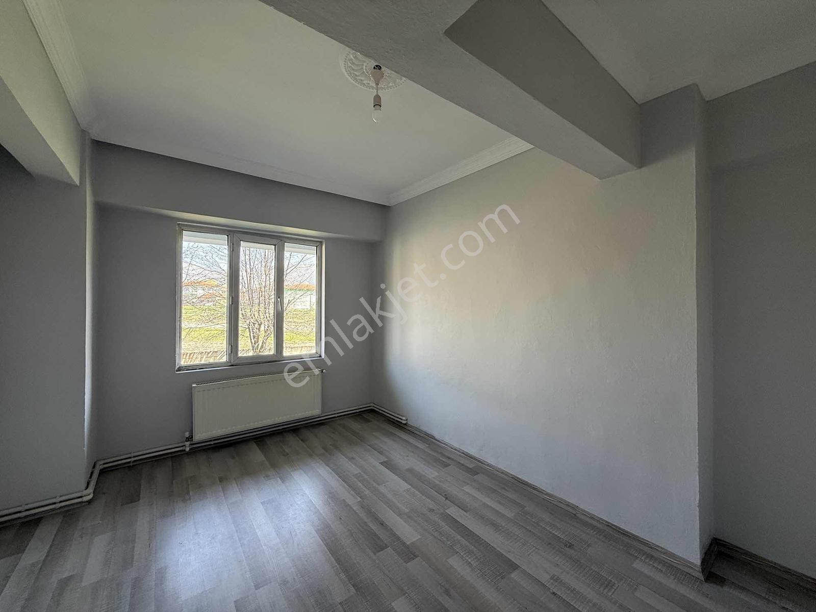 Remax Dem'den Arslanlı Mah.satılık 3+1geniş Daire - Görsel 11