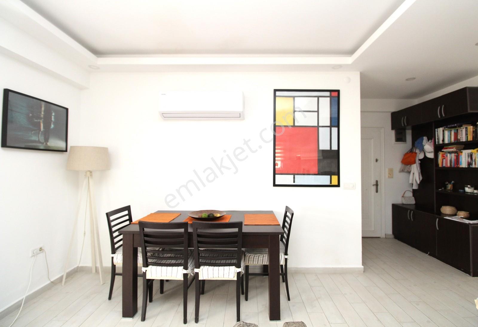 King Cleadore 1 Sitesinde Masrafsız Eşyalı Ara Kat Daire | Tekce - Görsel 16