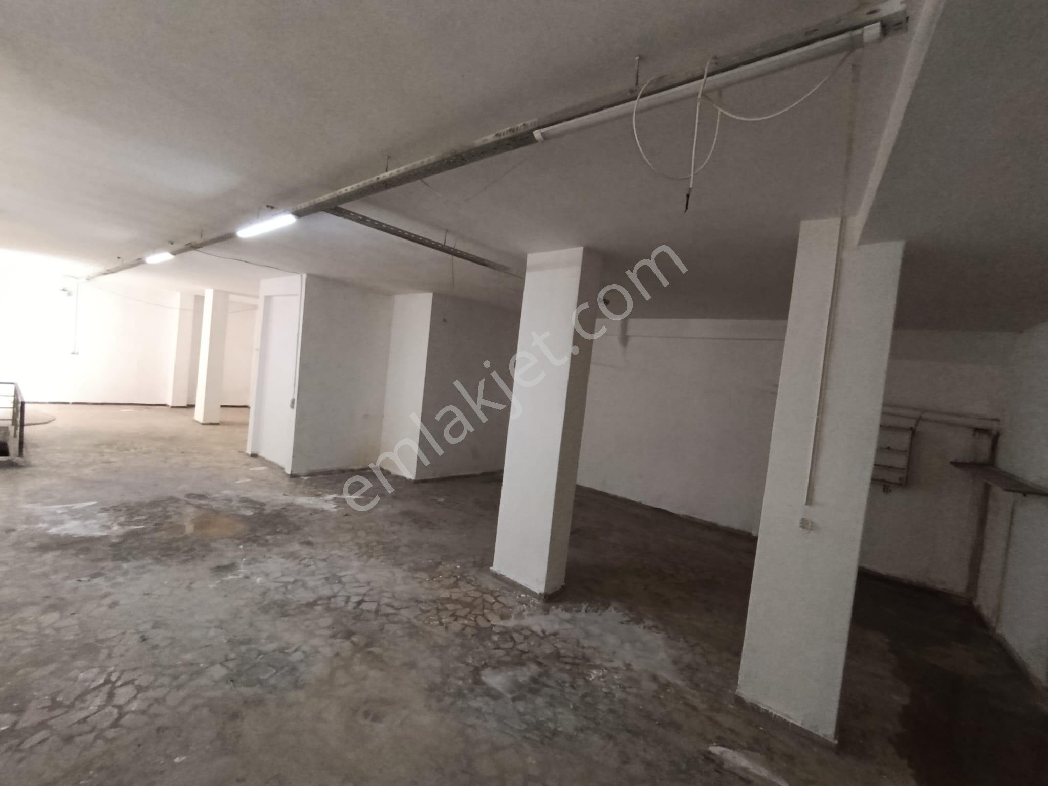 Şirinevler Hürriyet Caddesinde Kiralık Geniş Dükkan! - Görsel 7
