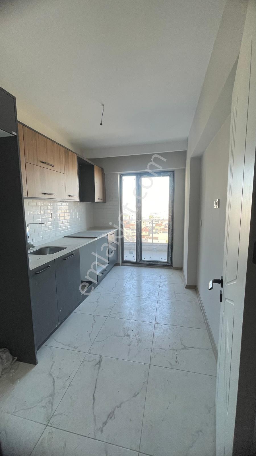 Faruk Güler Gayrimenkulden Gülerkent'te 3+1 Kiralık Daire - Görsel 3