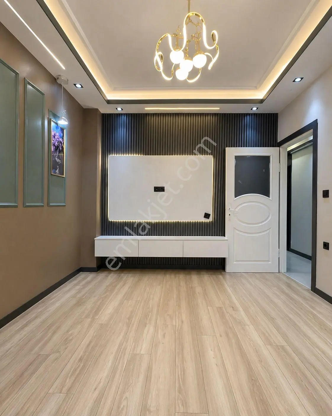 2+1 105 M² Çınar Mahallesi Full Dekorlu Kış Bahçeli İskanlı Satılık Daire