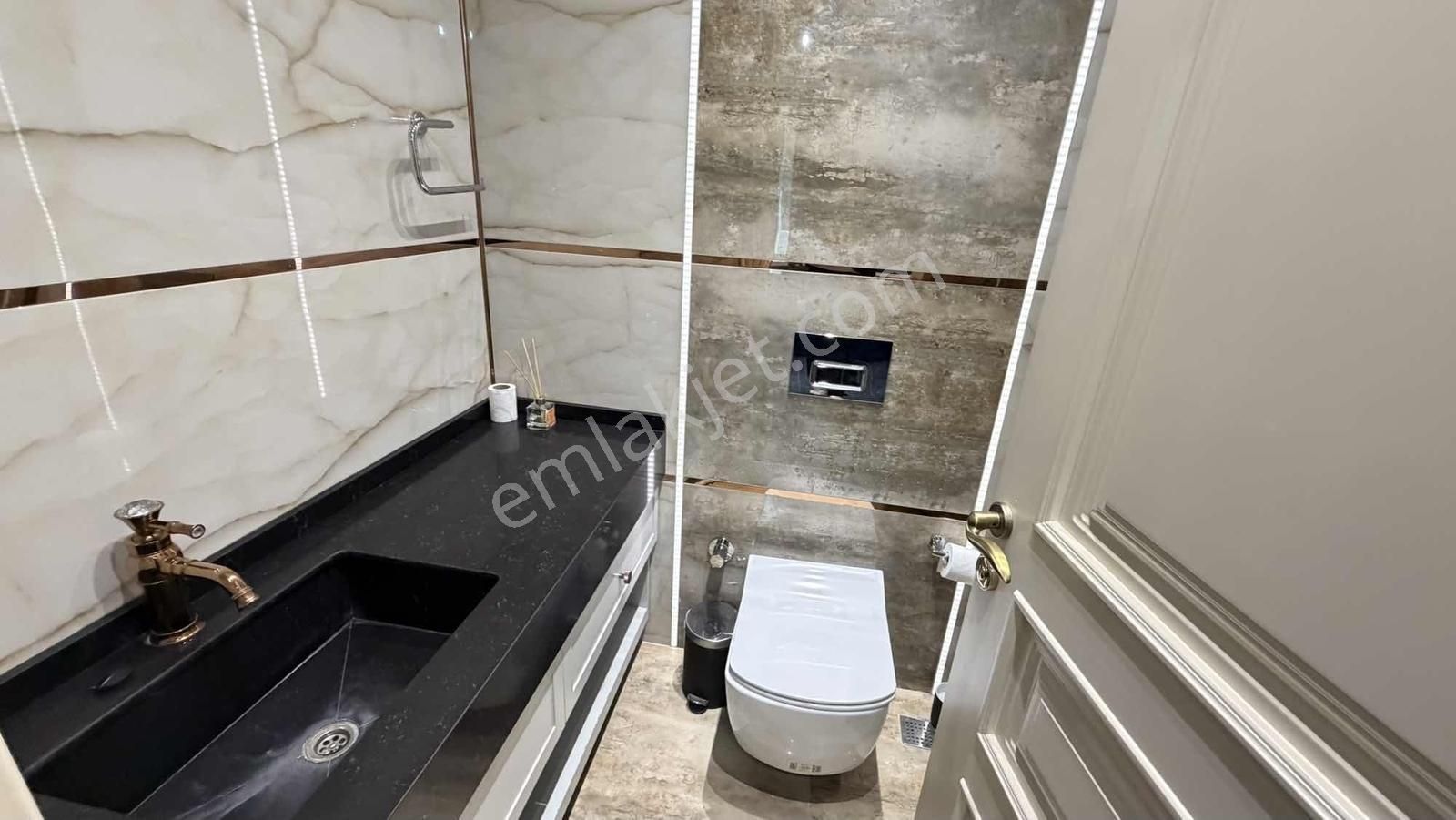 The İstanbul Evlerinde Ultra Lüks 2+1 Eşyalı Kiralık Daire - Görsel 11