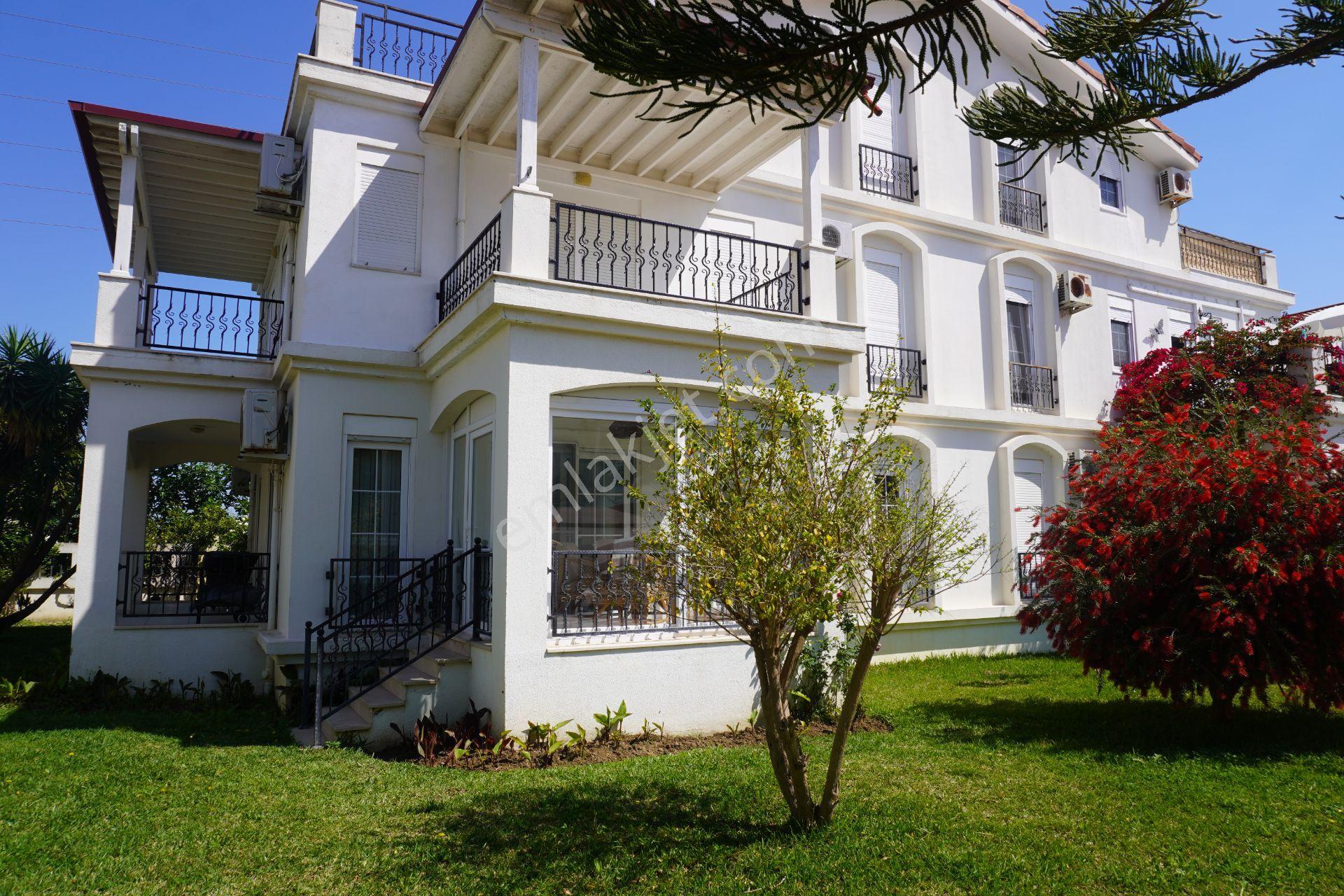 Manavgat Side'de Site İçinde 2+1 Eşyalı Satılık Daire - Görsel 2