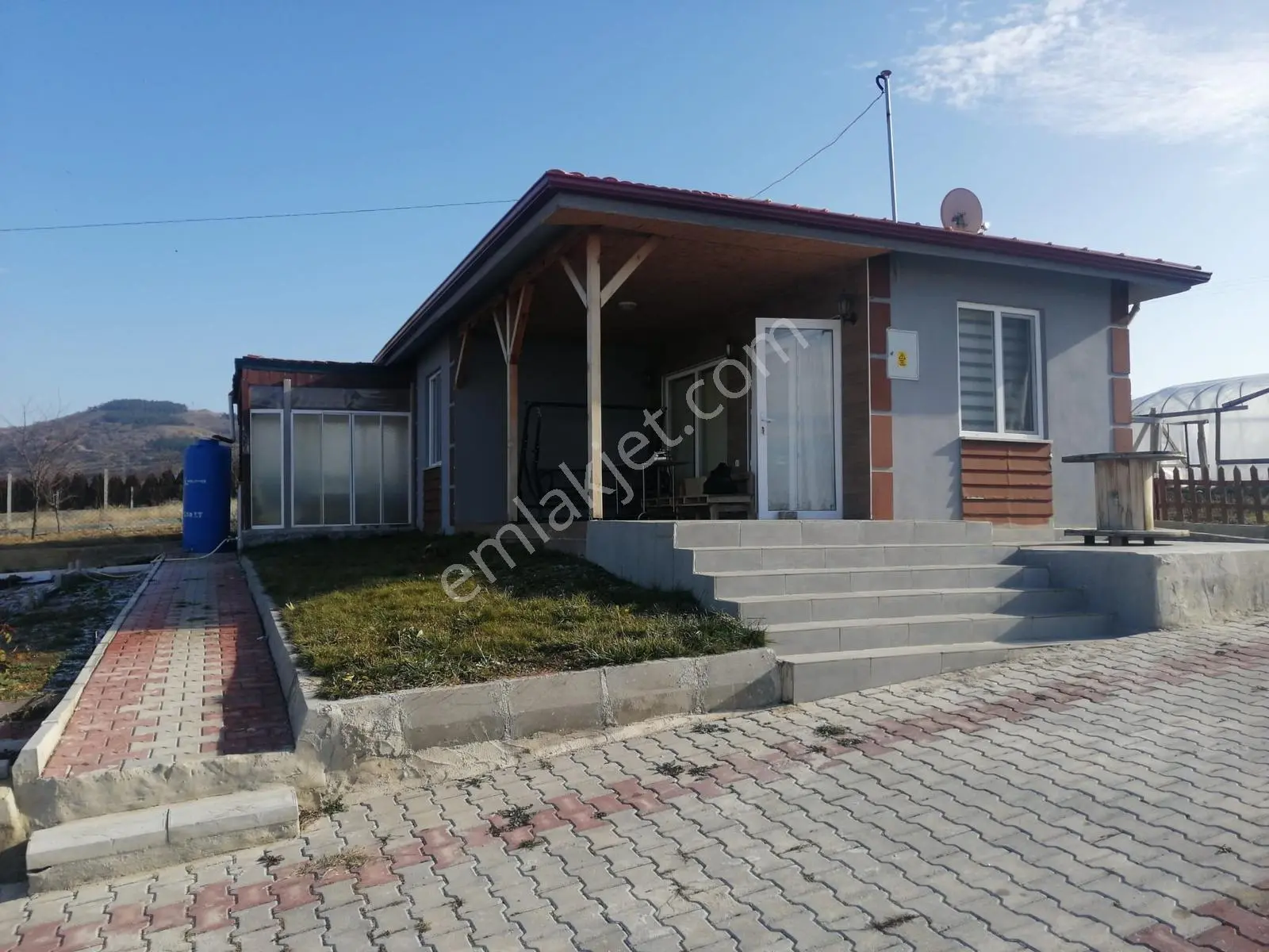 Çorum Bahçelievler'de 1000m² Seyirlik Devin Sitede Hobi Bahçesi