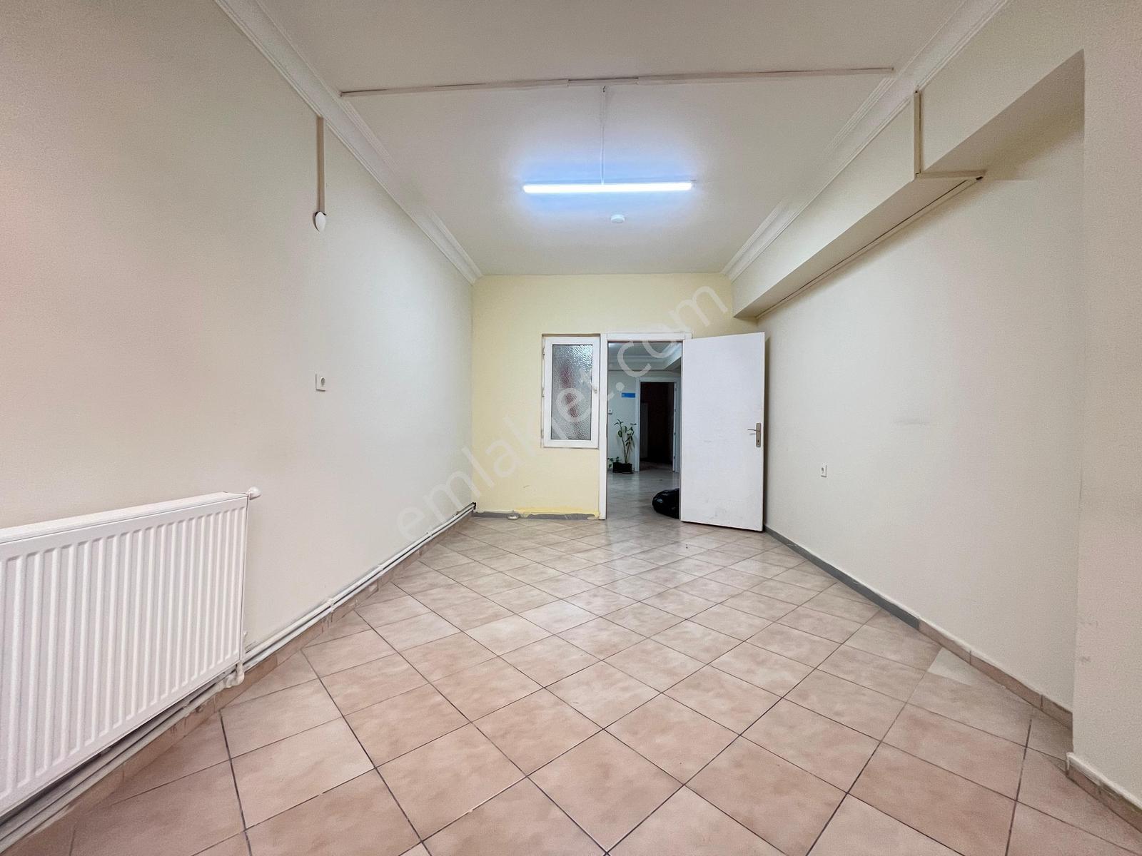 Çarşı Merkez De Kiralık 3+1 Ofis Daireler - Görsel 14