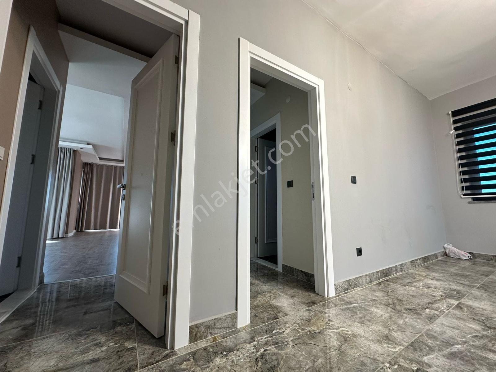Alanya İncekumda Müstakil Havuzlu Lüks Villa 500 M² Arsa İçinde - Görsel 15