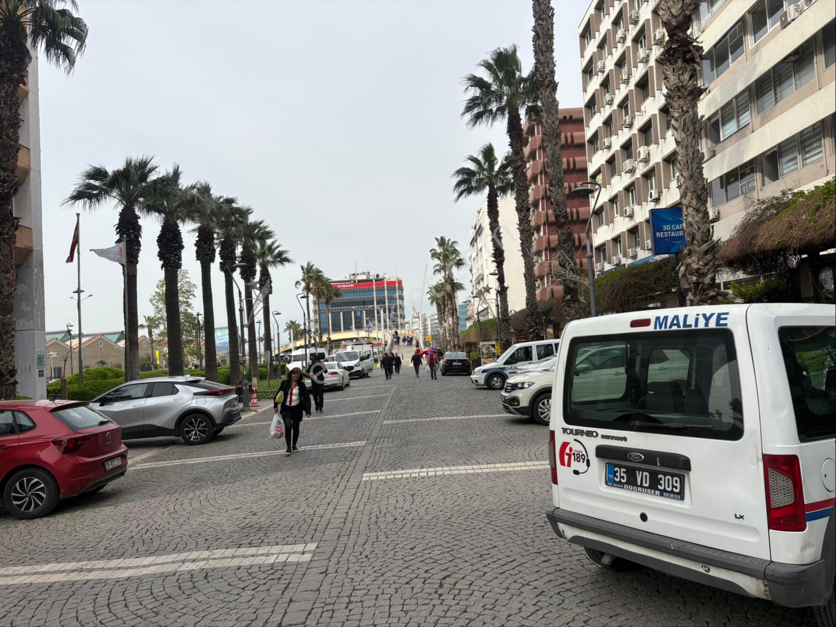 İzmir Kemeraltı Konak Saray İş Hanında Satılık Ofis - Görsel 29
