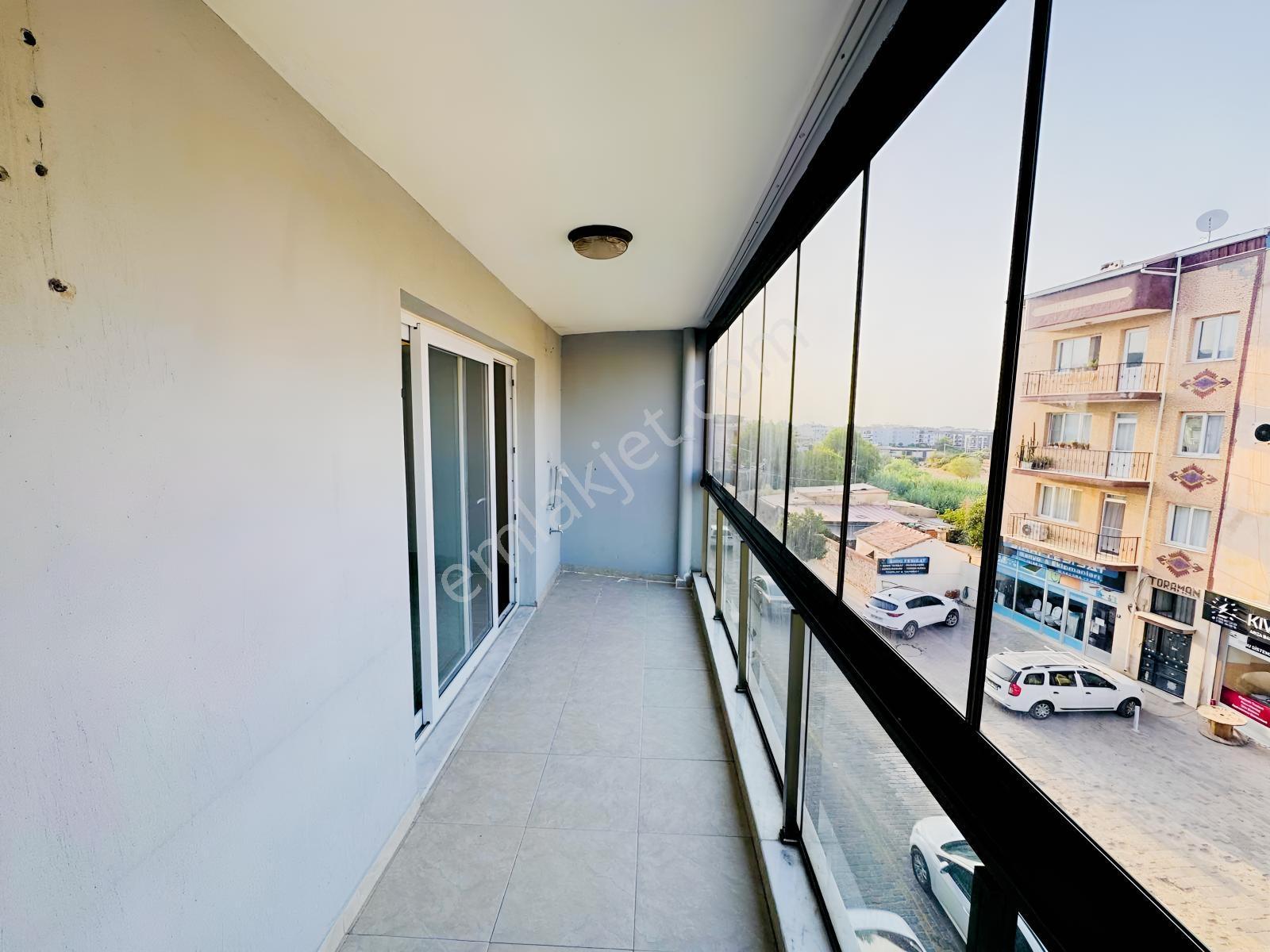 Kuşadası Davutlar'da Ara Kat 130 M2 Satılık 3+1 Daire - Görsel 28