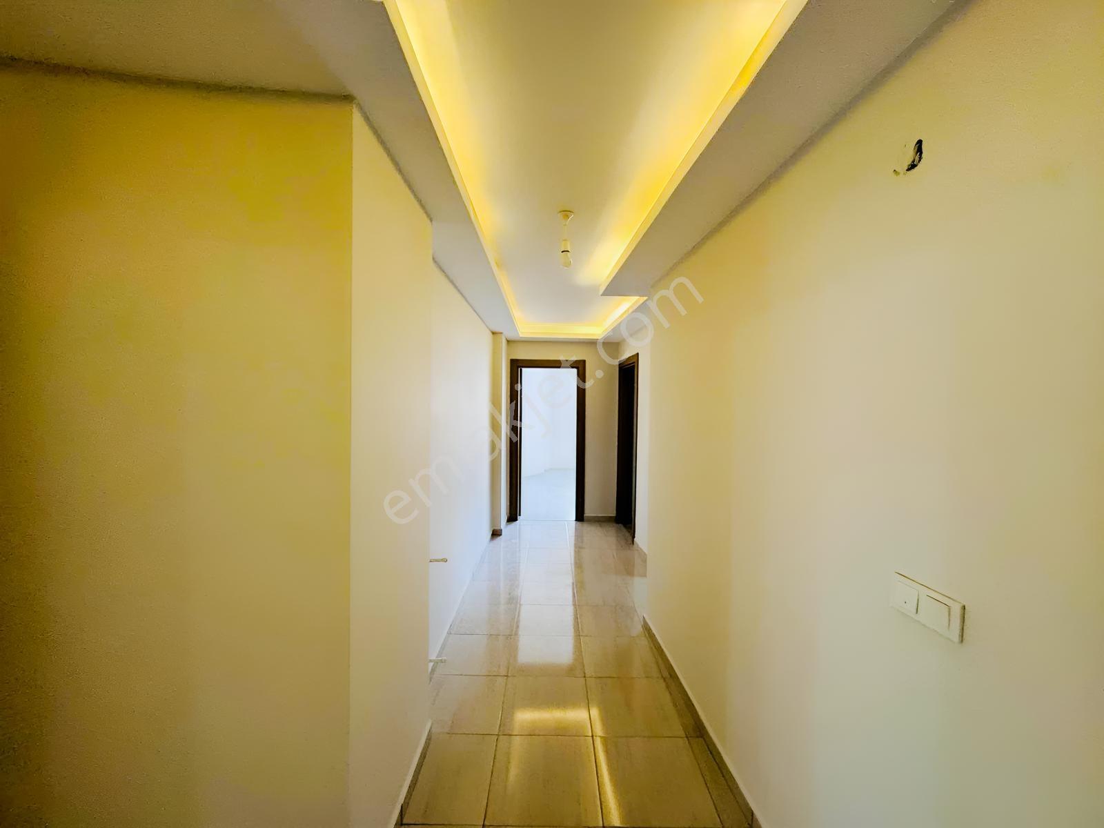 Kuşadası Davutlar'da Ara Kat 130 M2 Satılık 3+1 Daire - Görsel 17