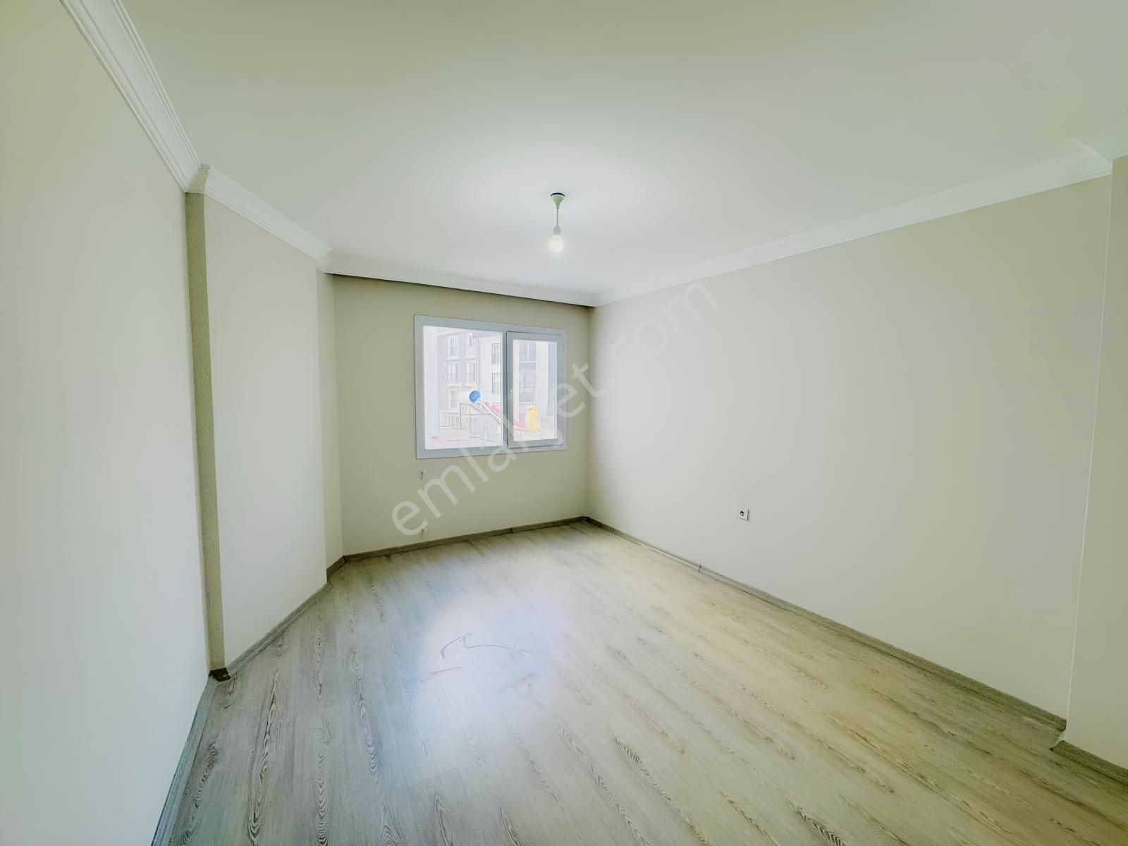 Kuşadası Davutlar'da Ara Kat 130 M2 Satılık 3+1 Daire - Görsel 2