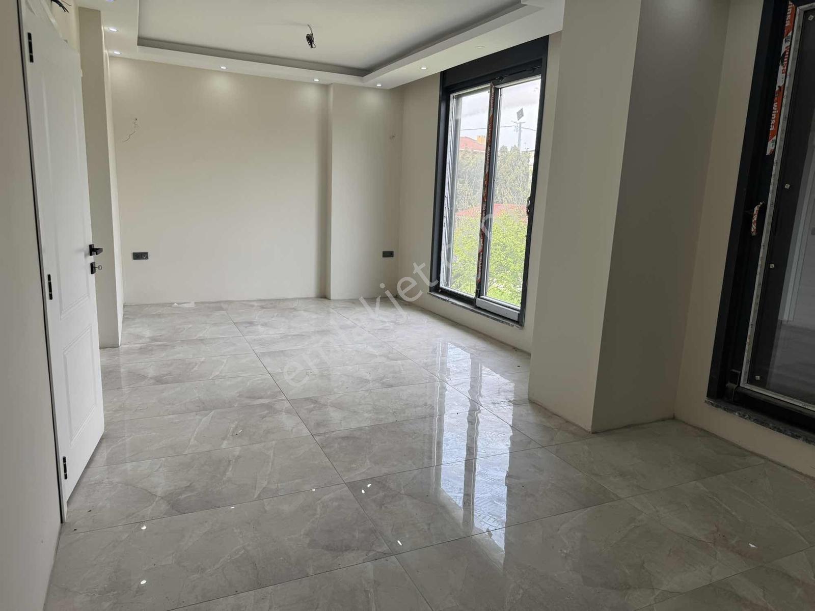 Büyükçekmece Güzelce Müstakil Bahçeli Lüks 6+1 Satılık Villa - Görsel 18