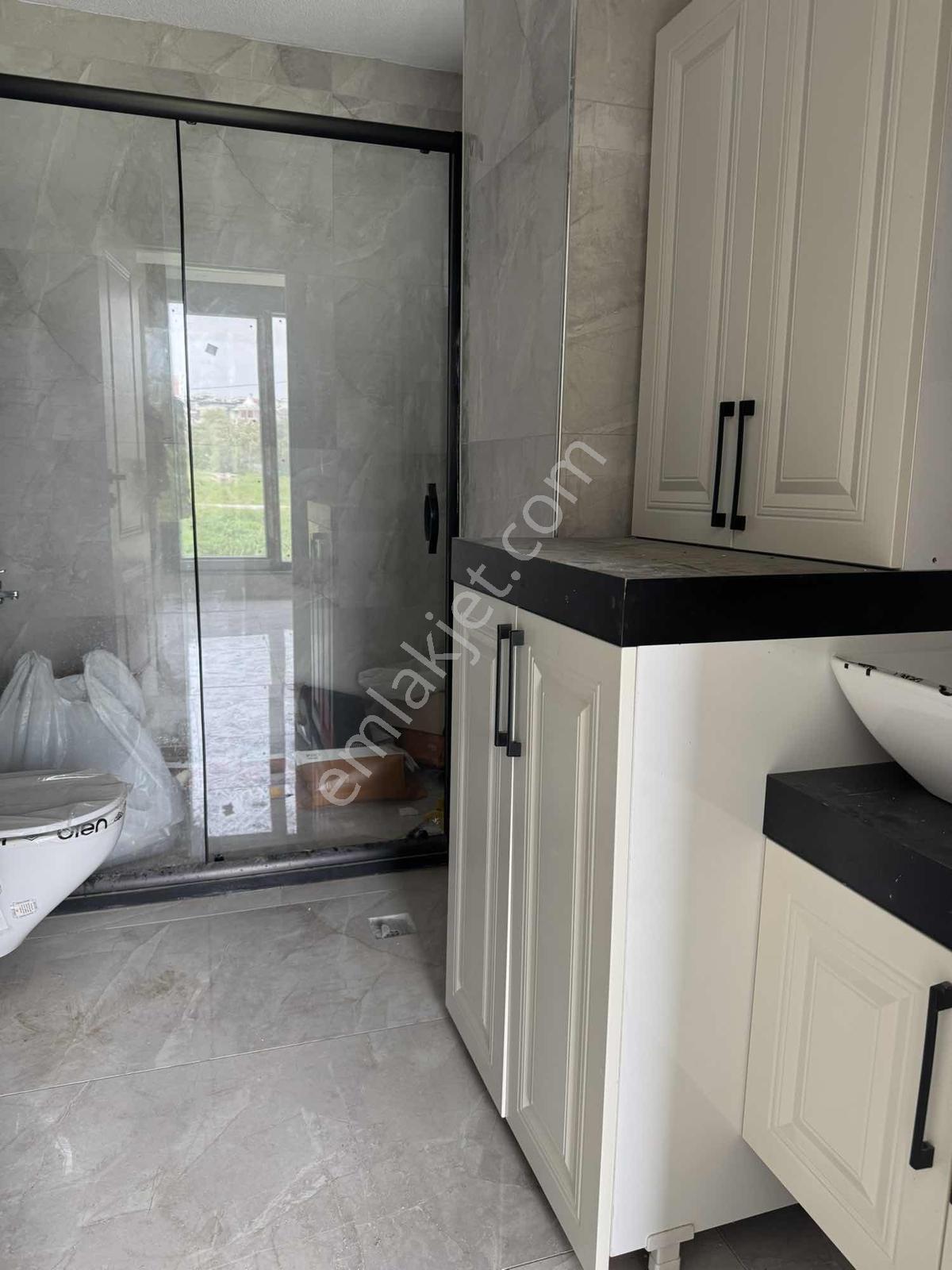 Büyükçekmece Güzelce Müstakil Bahçeli Lüks 6+1 Satılık Villa - Görsel 25