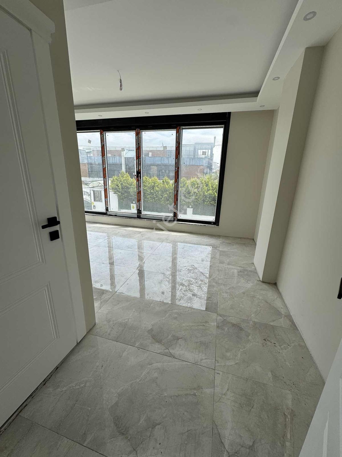 Büyükçekmece Güzelce Müstakil Bahçeli Lüks 6+1 Satılık Villa - Görsel 6