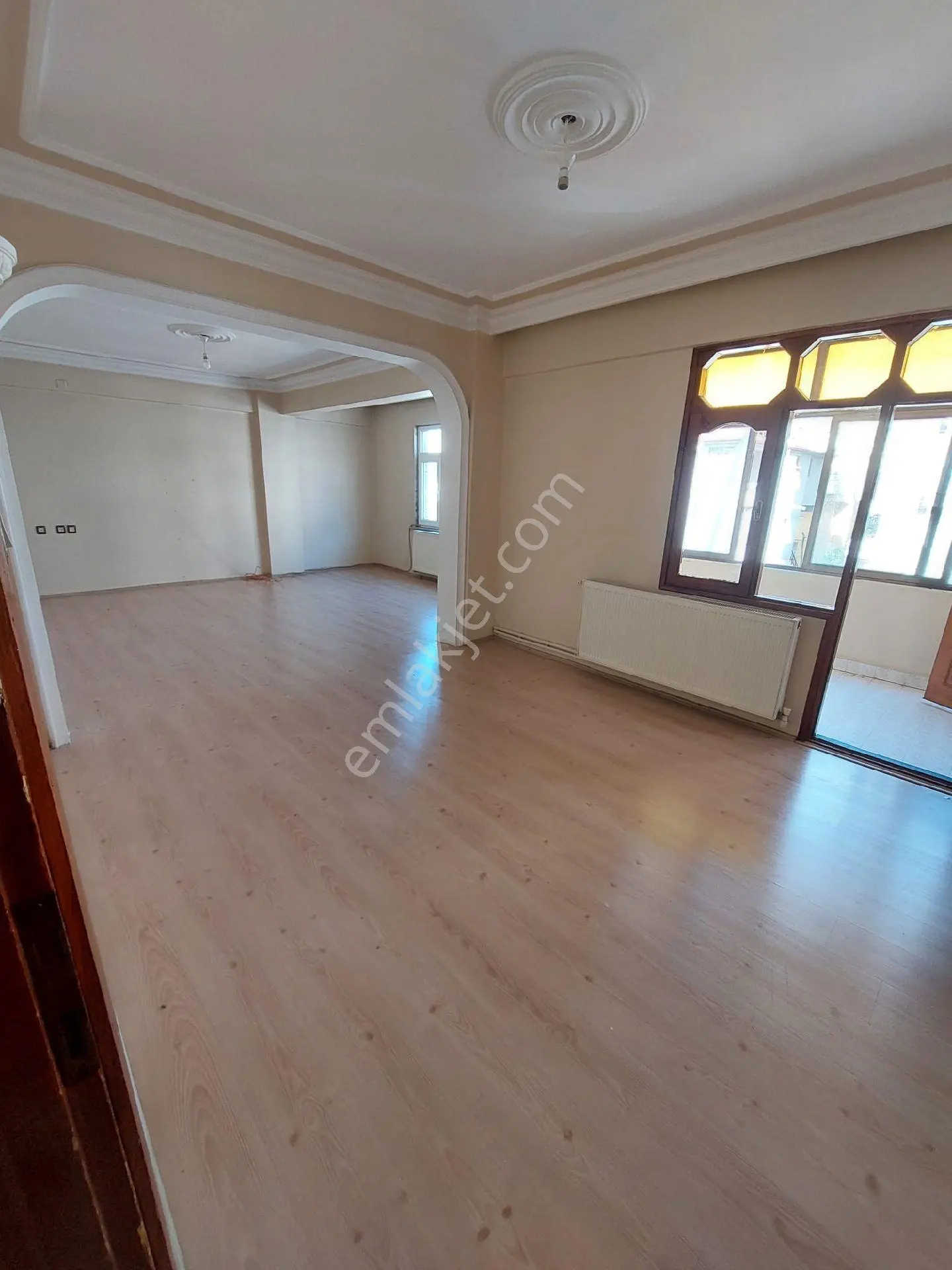 Cadde Üzeri Kiralık Daire - Görsel 4
