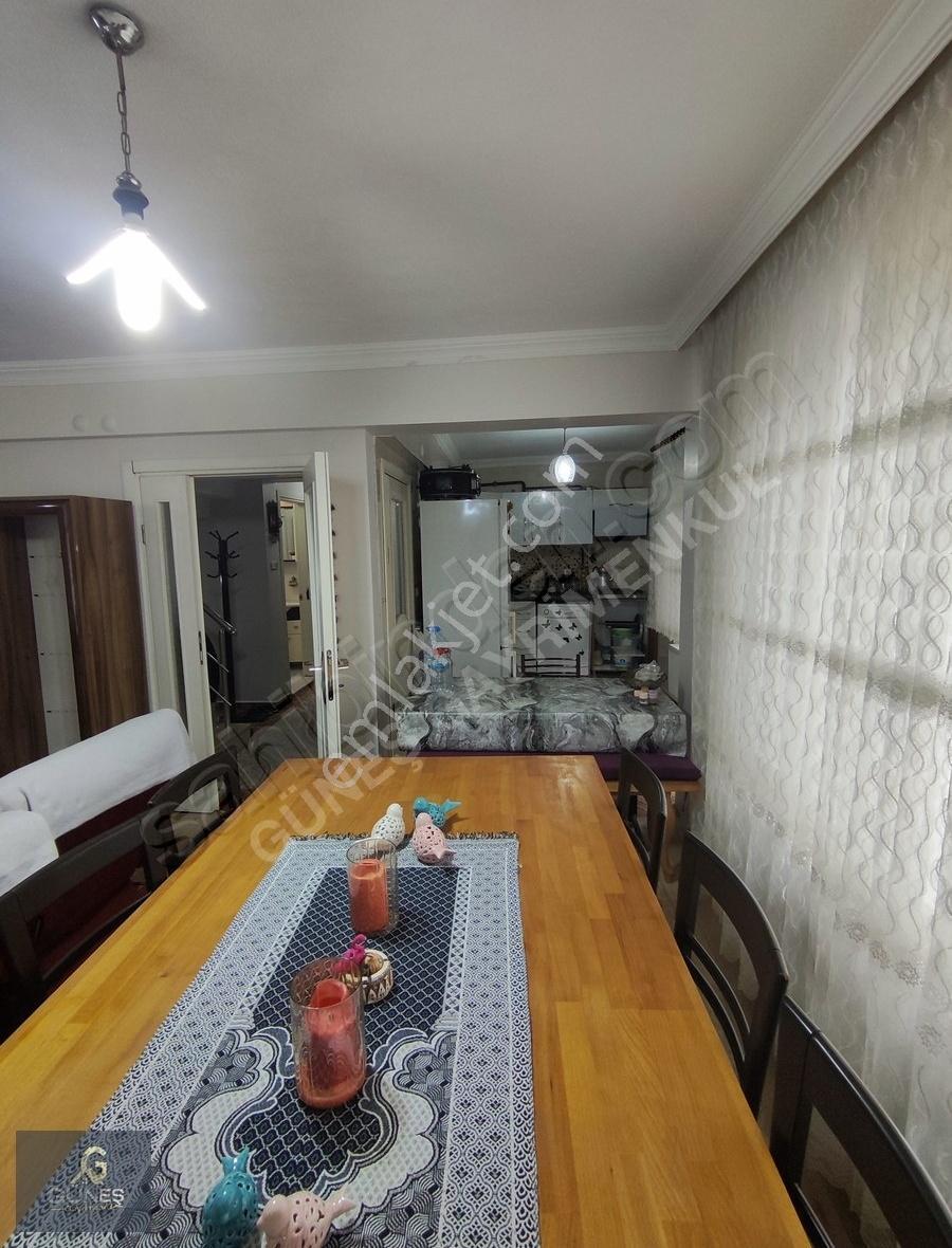 Güneş Gayrimenkulden Plajyolunda 4+1 Müstakil Tripleks - Görsel 15