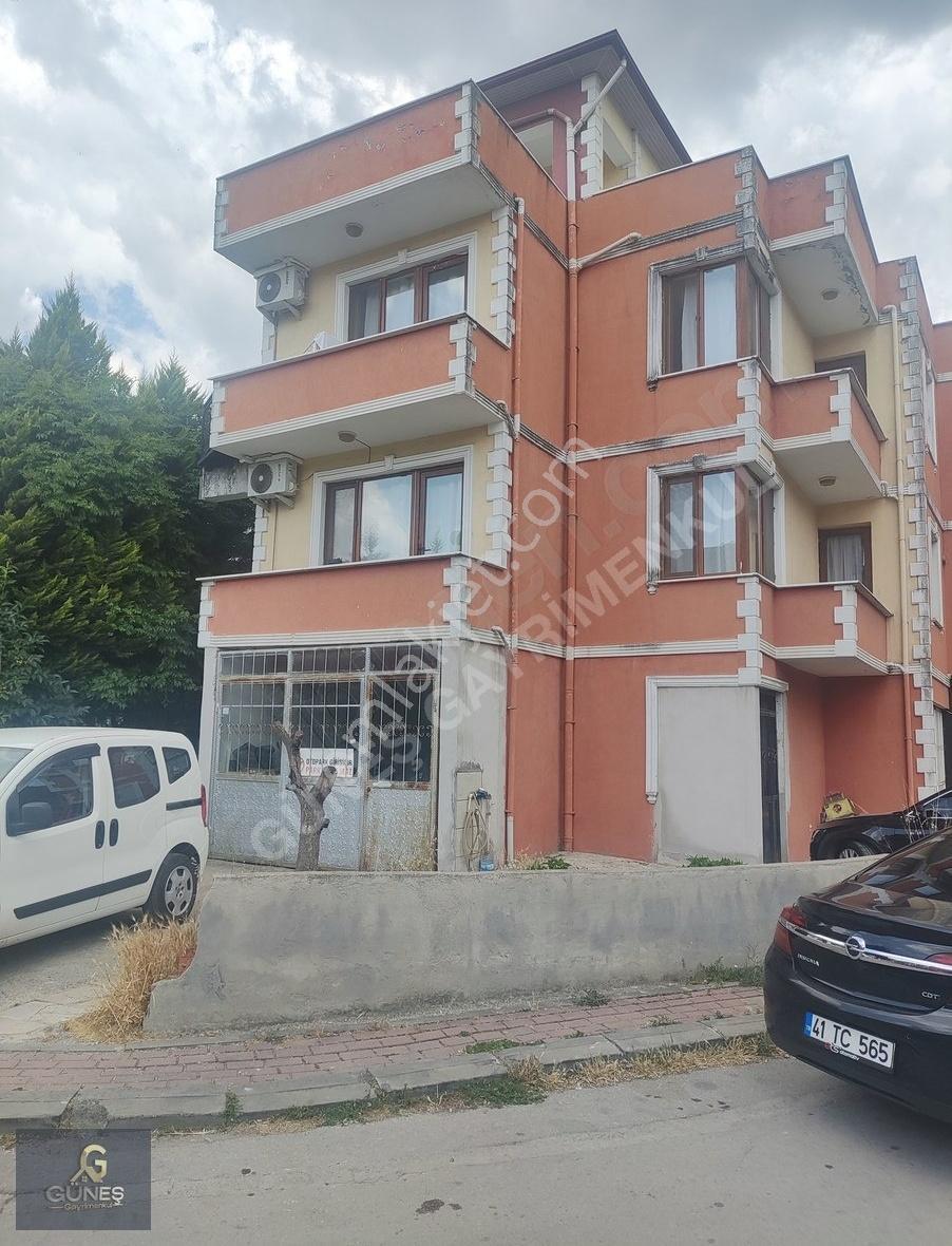 Güneş Gayrimenkulden Plajyolunda 4+1 Müstakil Tripleks - Görsel 6