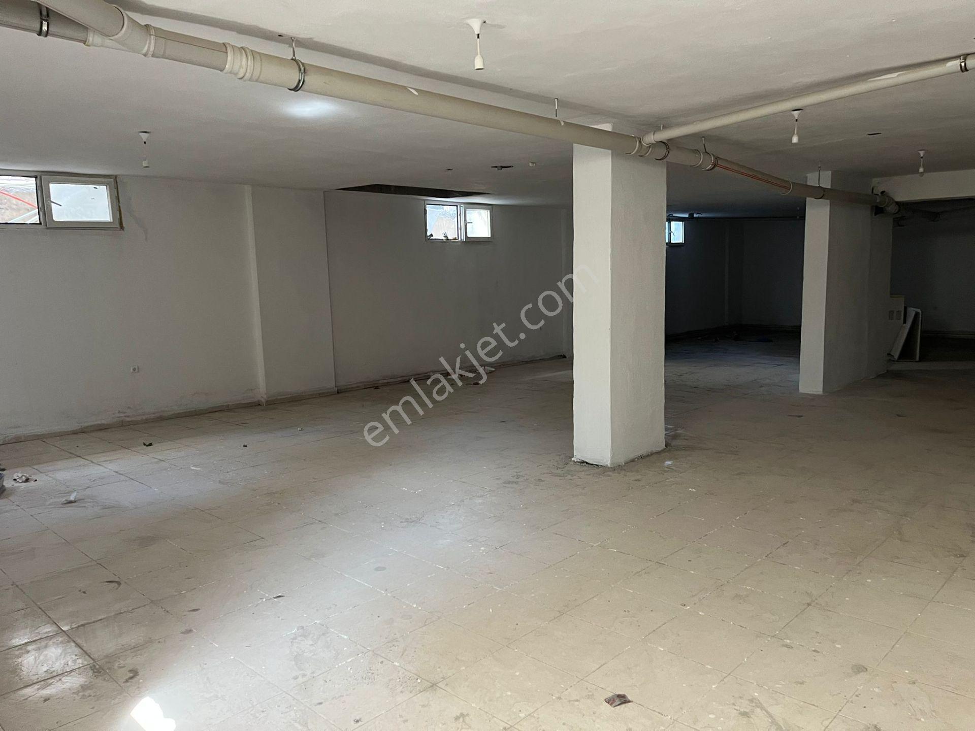Deniz Alayı Karşısı Farklı Sektörlere Uygun Kullanışlı Kiralık Dükkan - Görsel 7