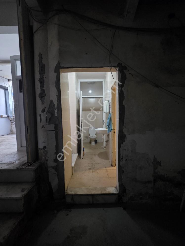 4.levent Metro Yanı 250 M² Çift Girişli Geniş Ticari Alan - Görsel 12