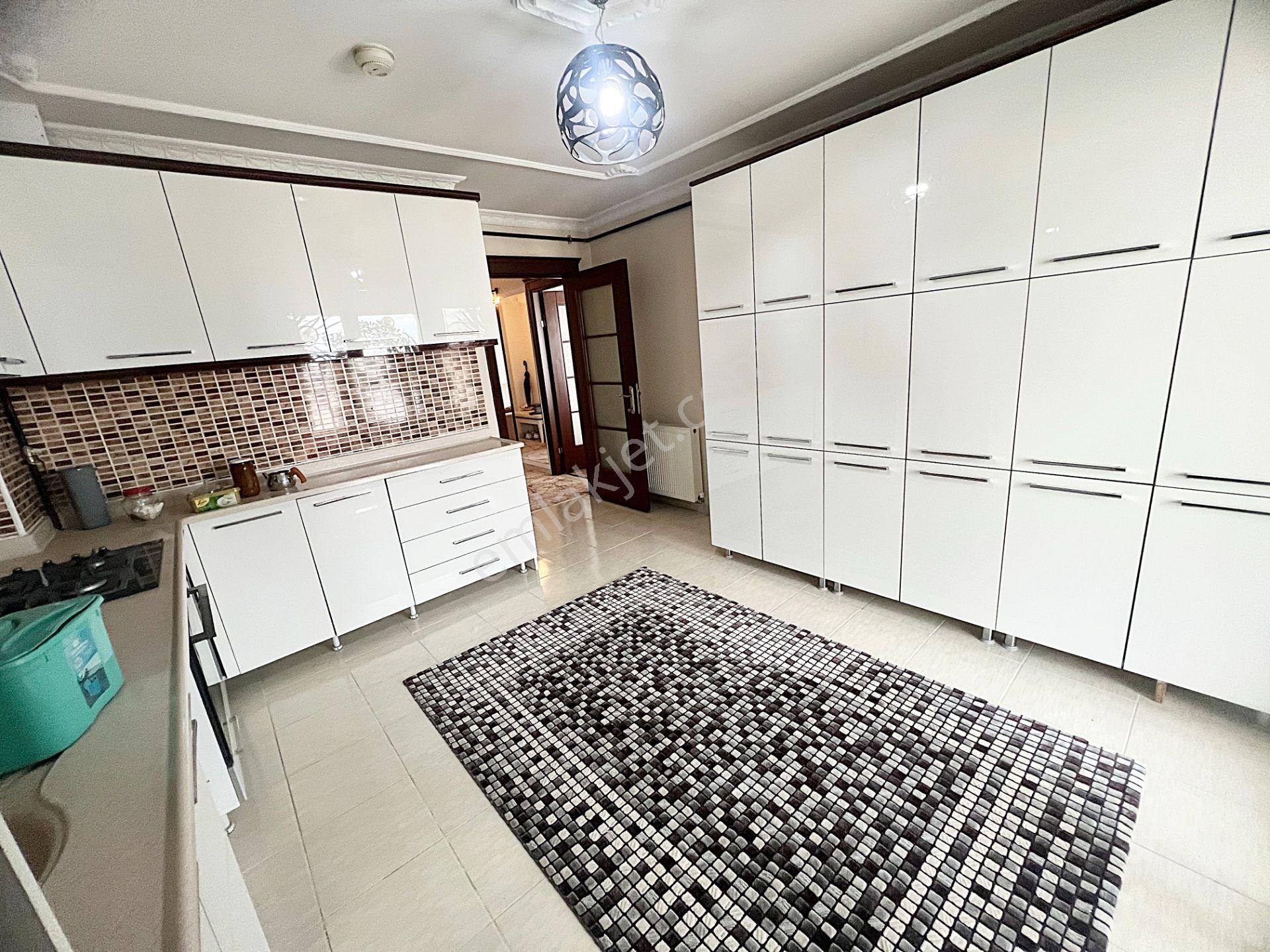 Yozgat Blvr Cephe Çift Giriş Manzaralı Kapalı Teras Ve Otopark - Görsel 8