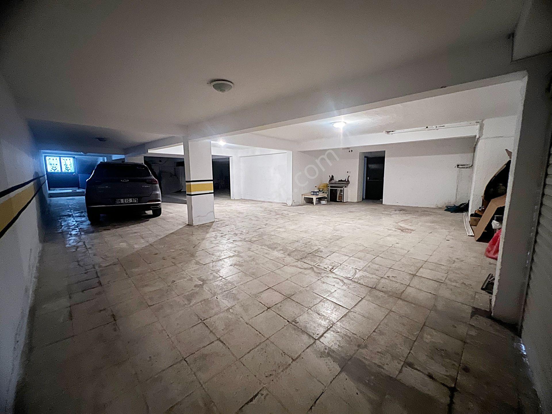 Yozgat Blvr Cephe Çift Giriş Manzaralı Kapalı Teras Ve Otopark - Görsel 31