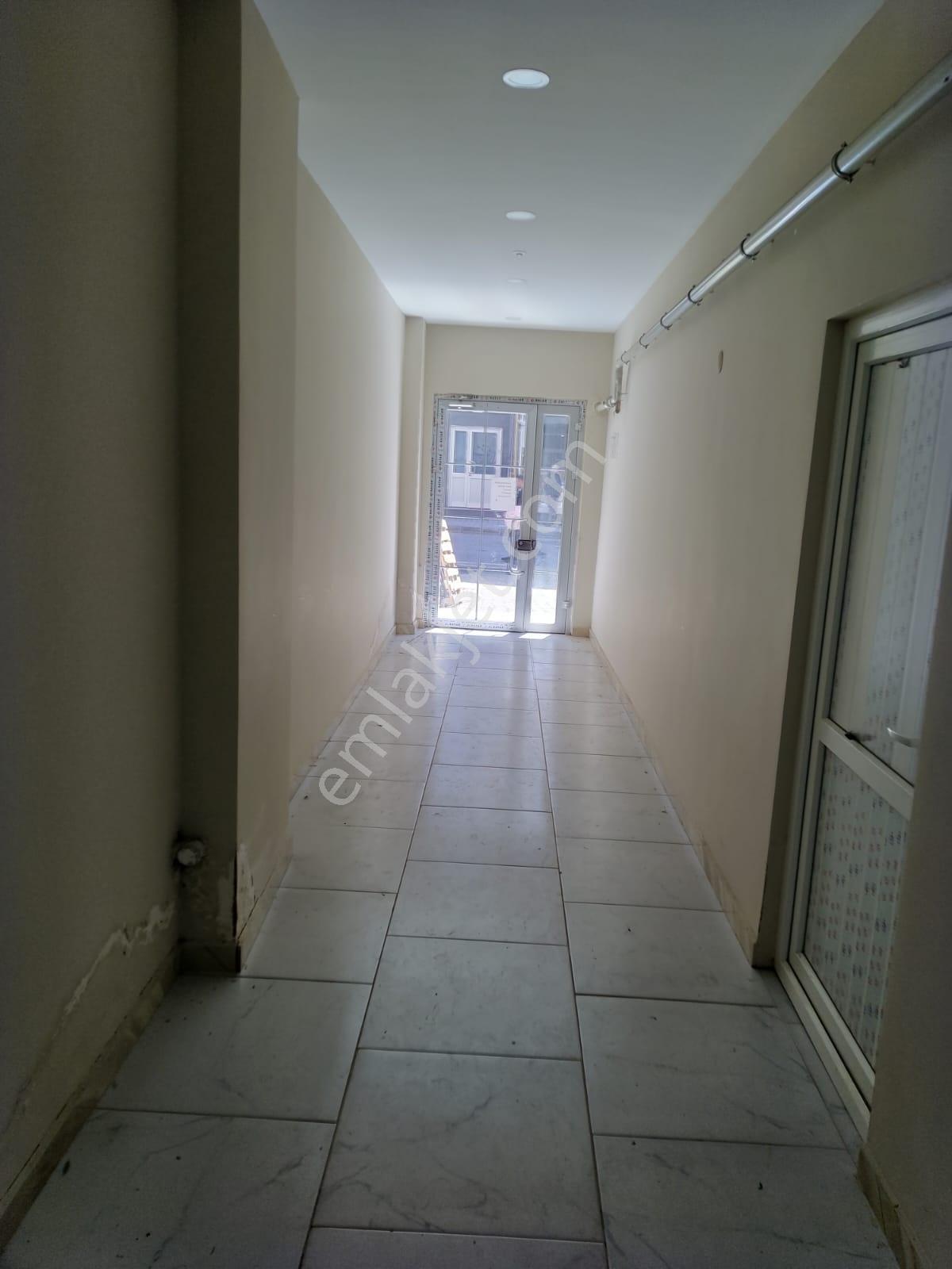 Kiralık Aksu Merkezde 1+1 Daire - Görsel 12