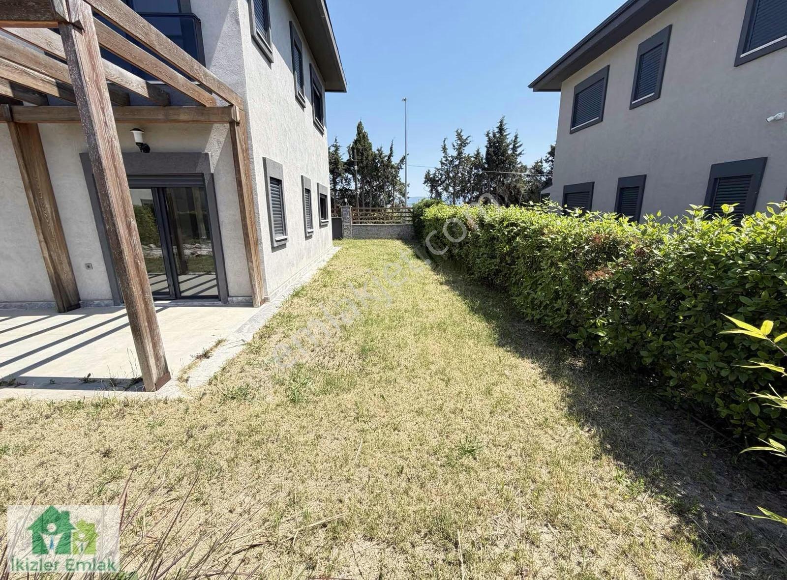 Doğanbey'de Satılık Site İçi Bahçe Çelik Konstrüksiyon 3+1 Villa - Görsel 25