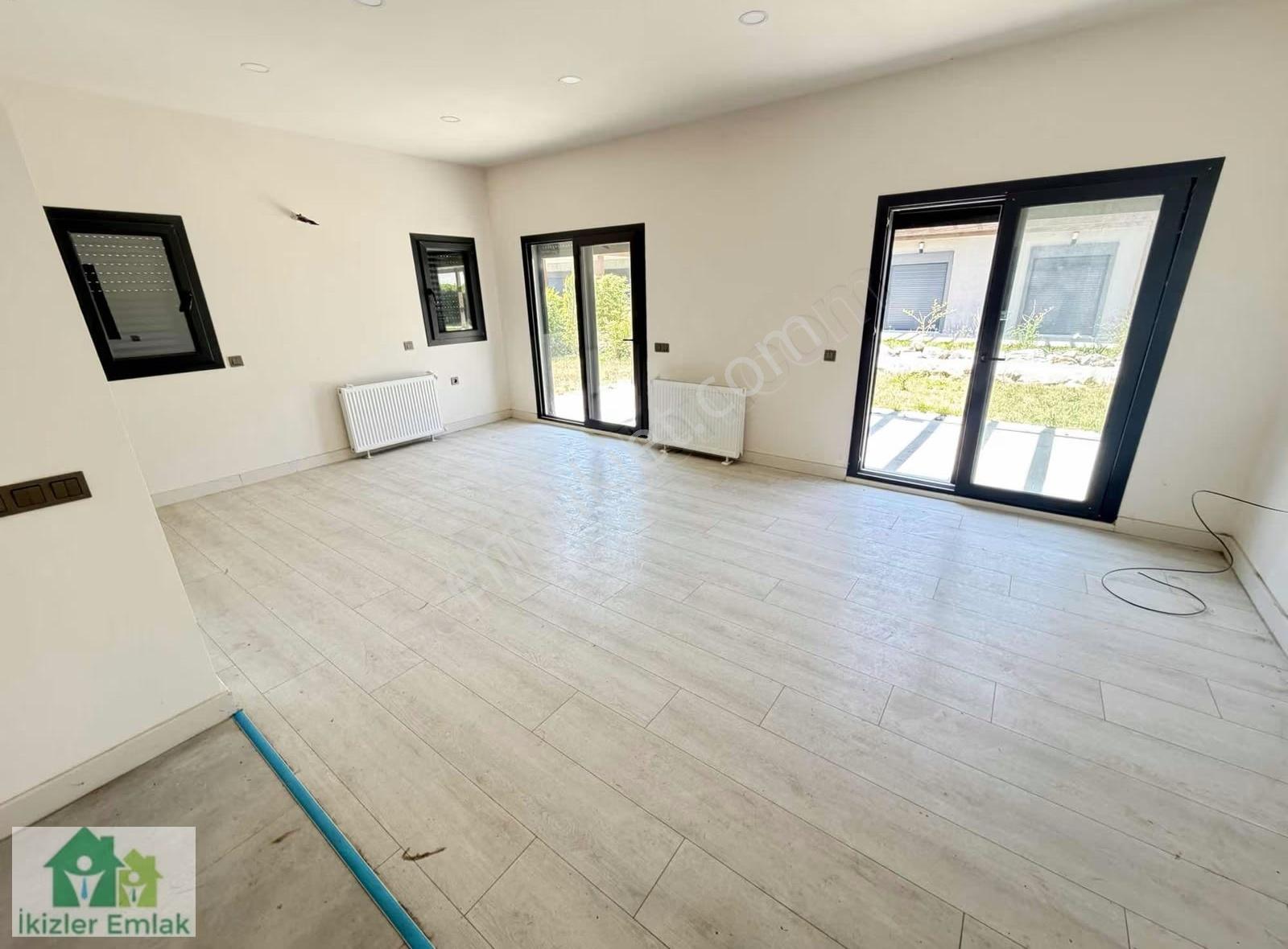Doğanbey'de Satılık Site İçi Bahçe Çelik Konstrüksiyon 3+1 Villa - Görsel 30