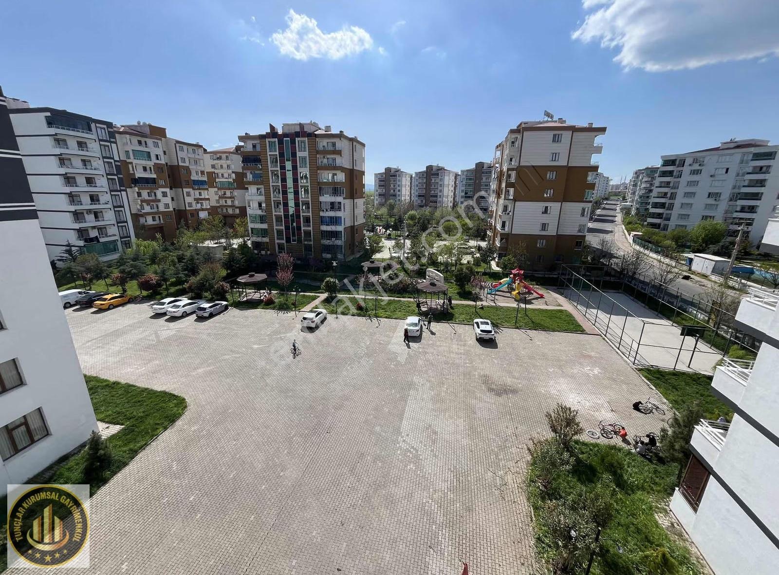 Siverek Caddesinde 3+1 Ara Kat Daire Fırsatı Sizleri Bekliyor - Görsel 16