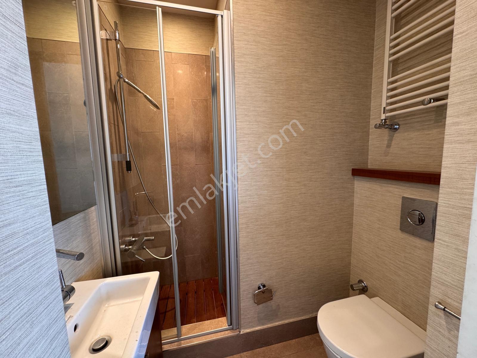Acibadem Akasya Kent Etabı Kule De 88 M2 Kiralık Ofis - Görsel 33