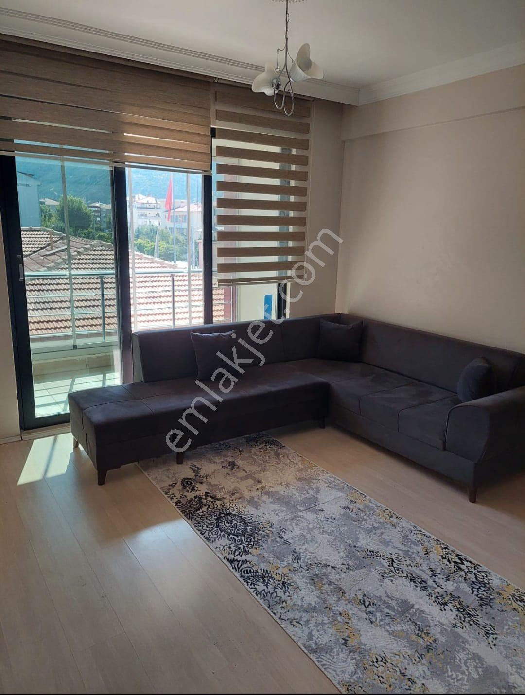 Akçay Emlak'tan Akşehir Çarşı Merkezde Eşyalı Tüm Faturalar Dahil Kiralık 1+1 Daire - Görsel 10