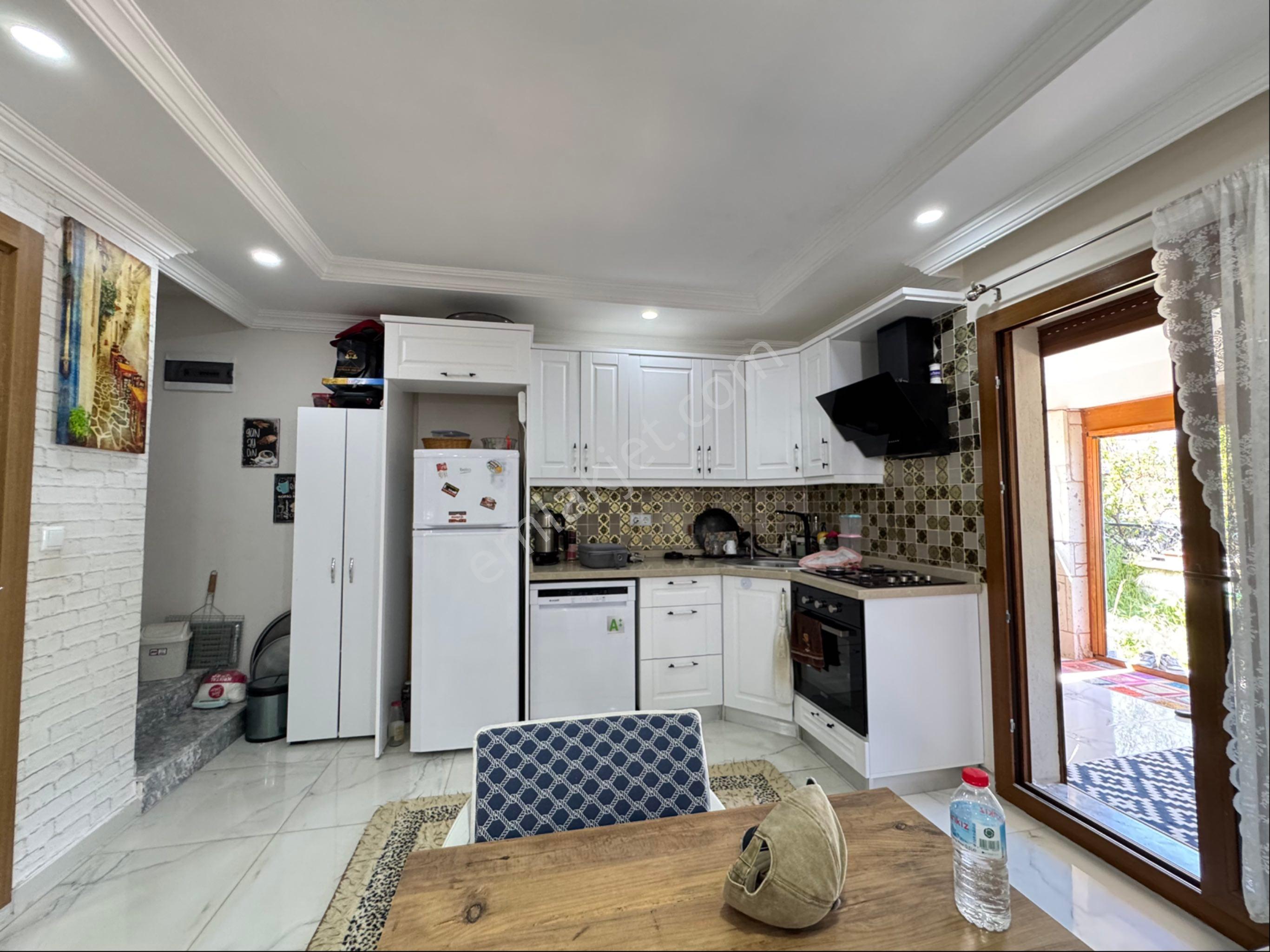 İzmir Seferihisar Doğanbey De Satılık Bahçeli 2+2 Villa - Görsel 16