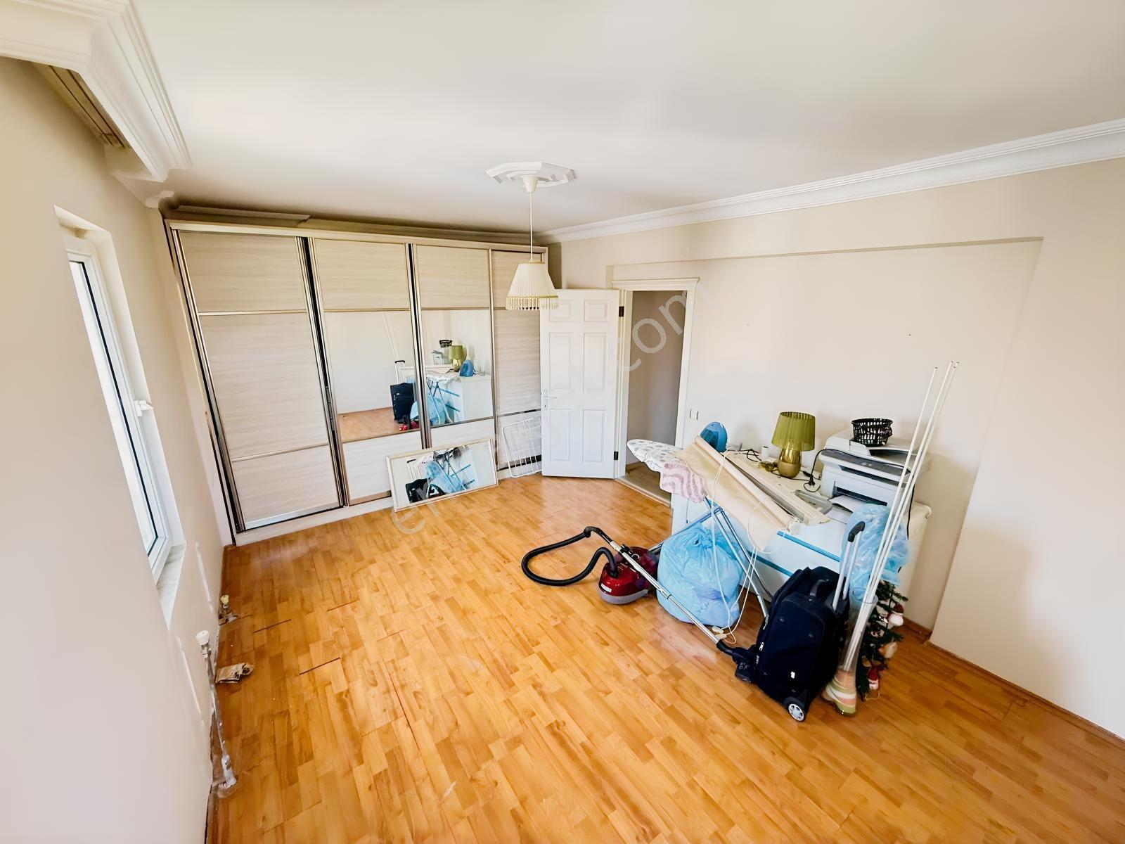 Bahçeşehir Esenkent Orkidelerde 4+1 135m2 Satılık Daire - Görsel 15